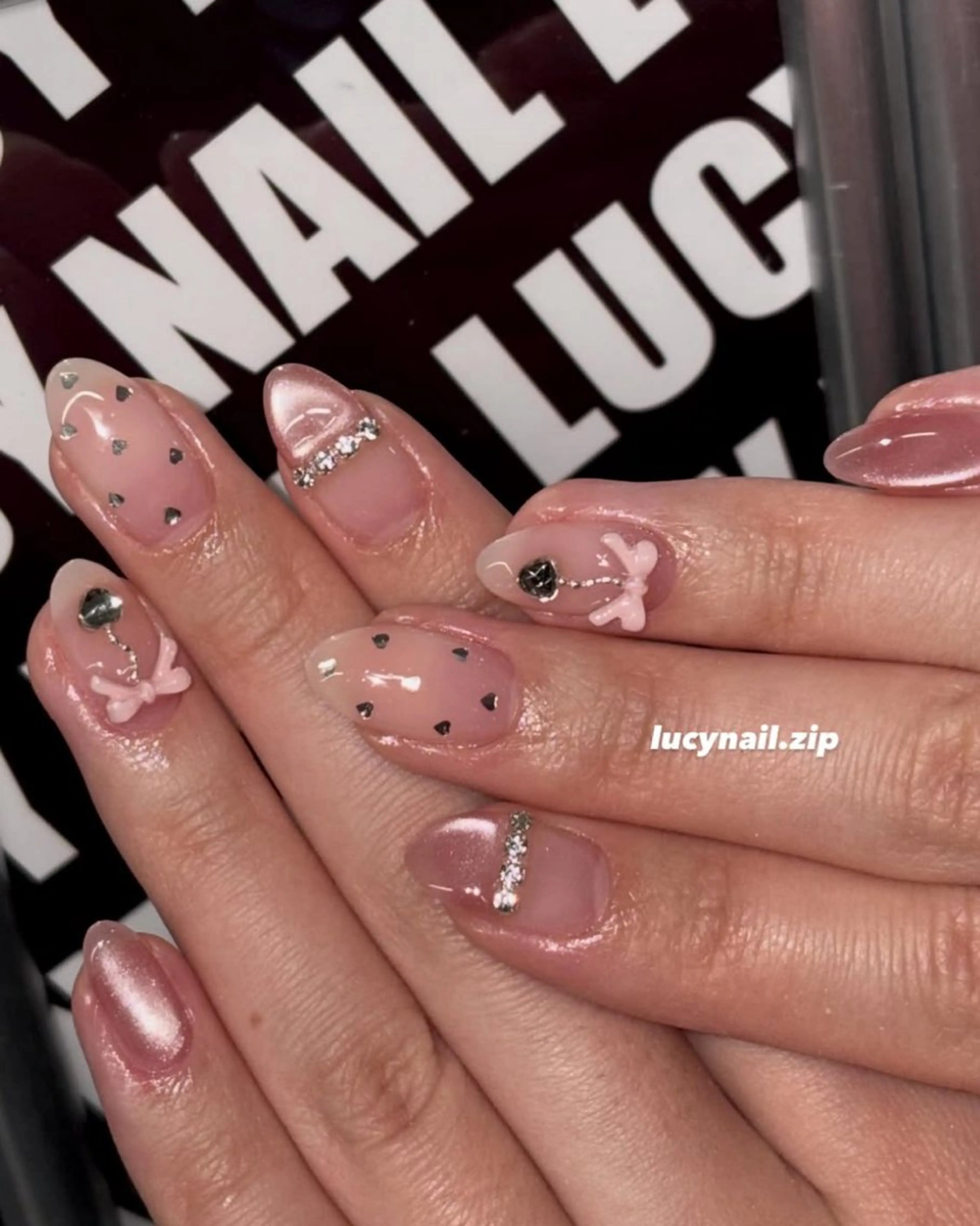 ネイル ハンドネイル 🫧 はる🩵のネイルデザイン