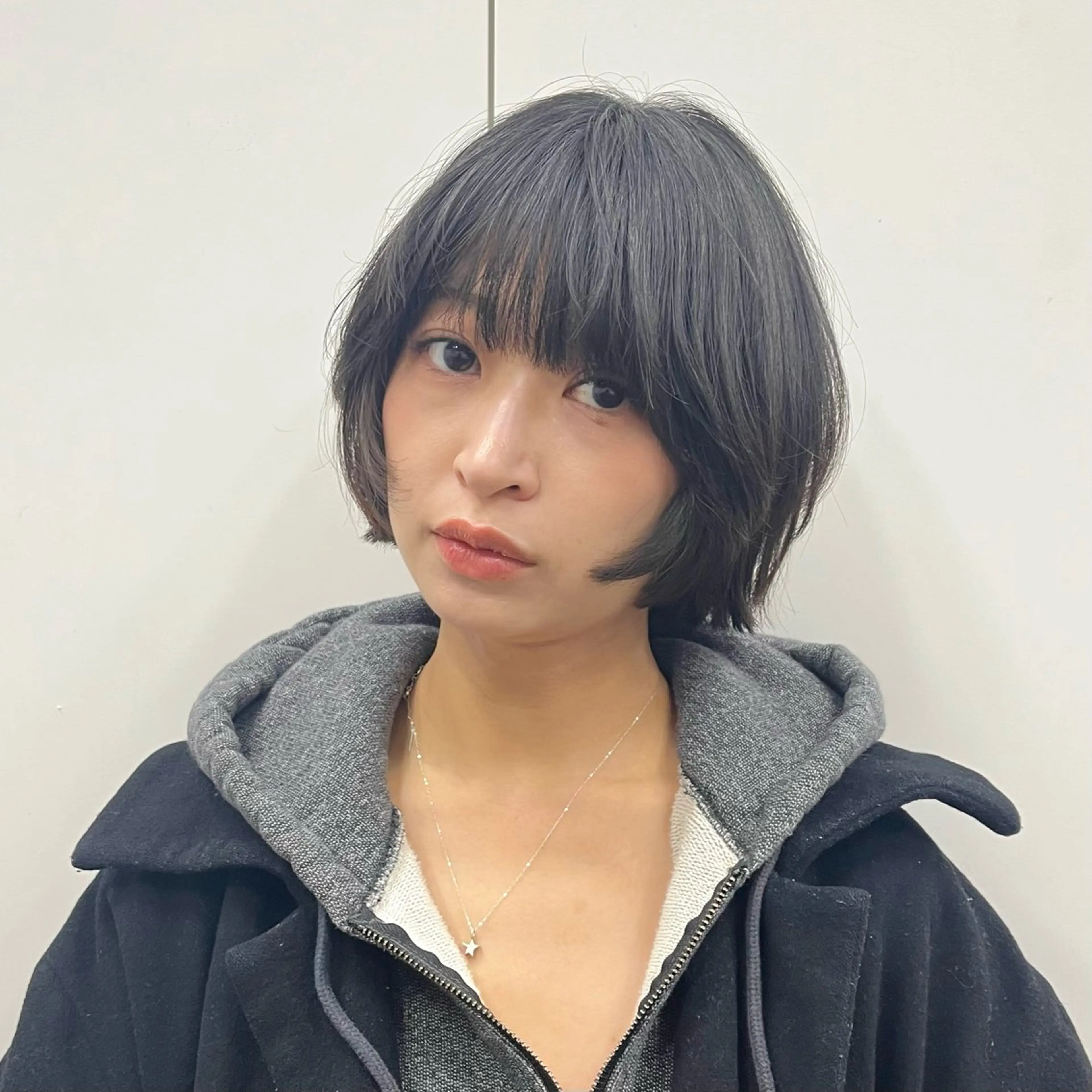 ショート カラー パーマ ボブレイヤー ボブ 顔周りカット レイヤーカット CANAAN hair salon 表参道店所属・🌿‬ナチュラルヘア /パーマ/蒼真🍃のヘアスタイル