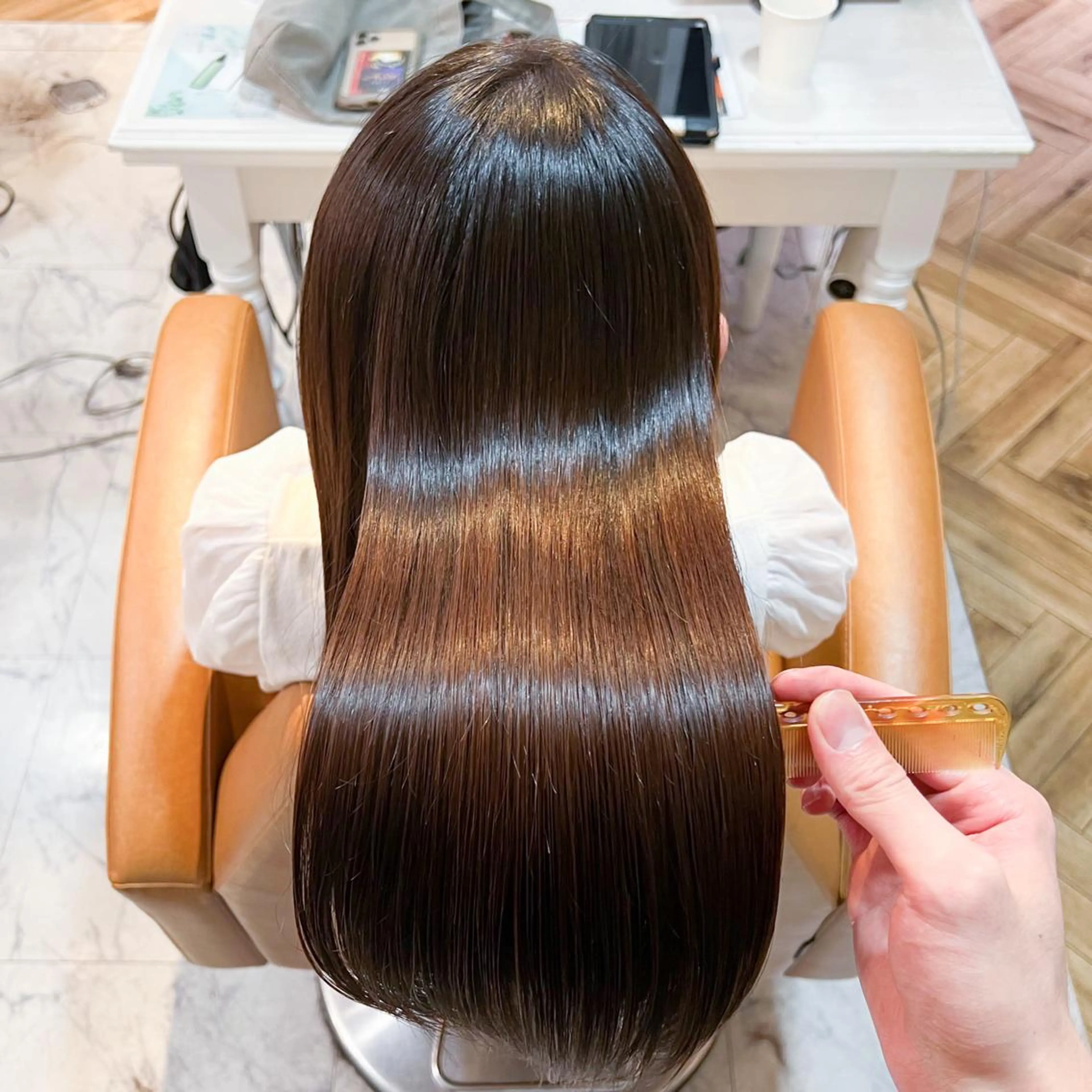 ロング ケアカラー/縮毛矯正 /レイヤー/板垣光采のヘアスタイル