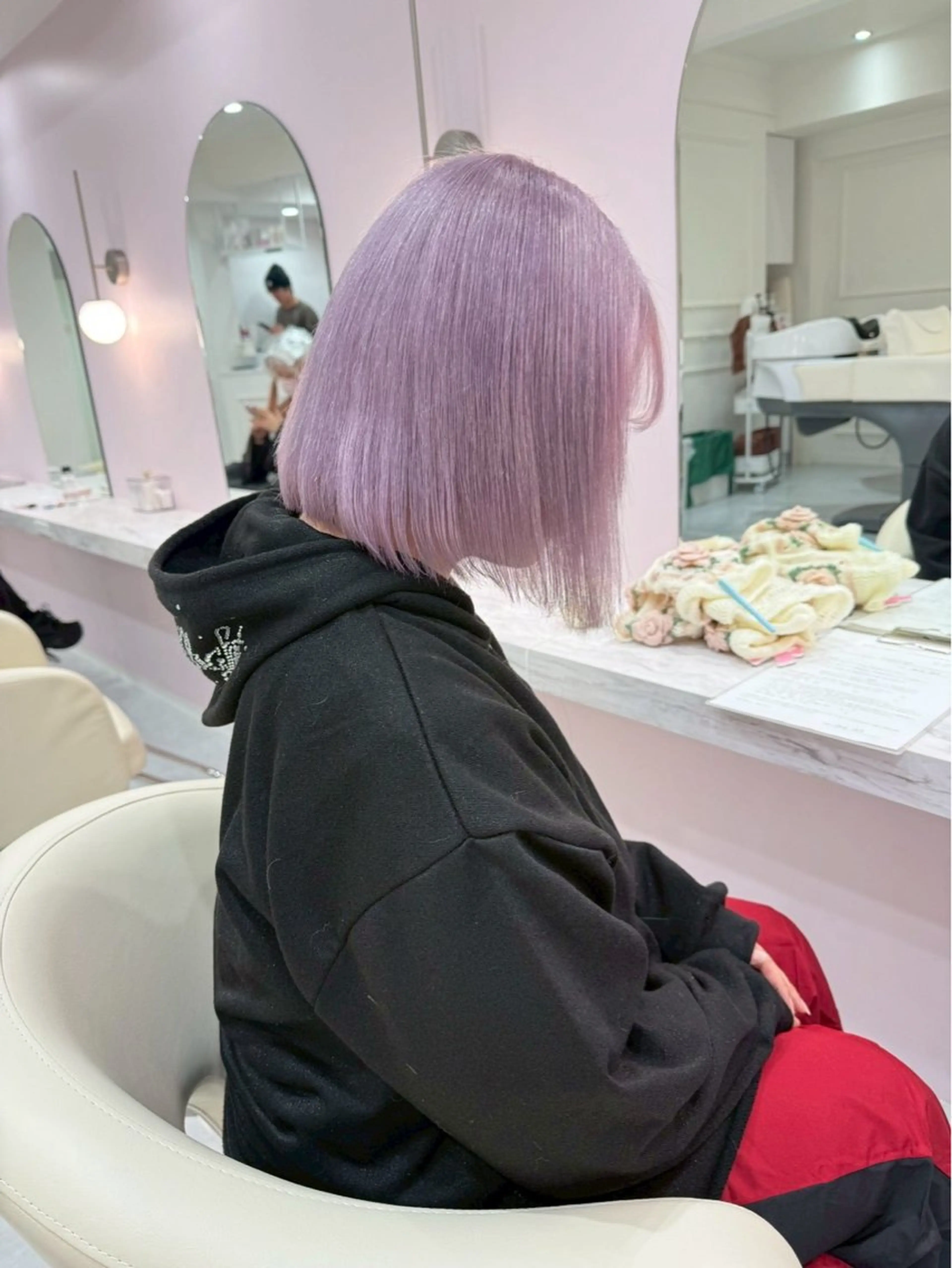 ショート カラー ブリーチ 透明感カラー ハイトーンカラー ヘアカラー ハイトーンカラー💞 くるみ🎀のヘアスタイル