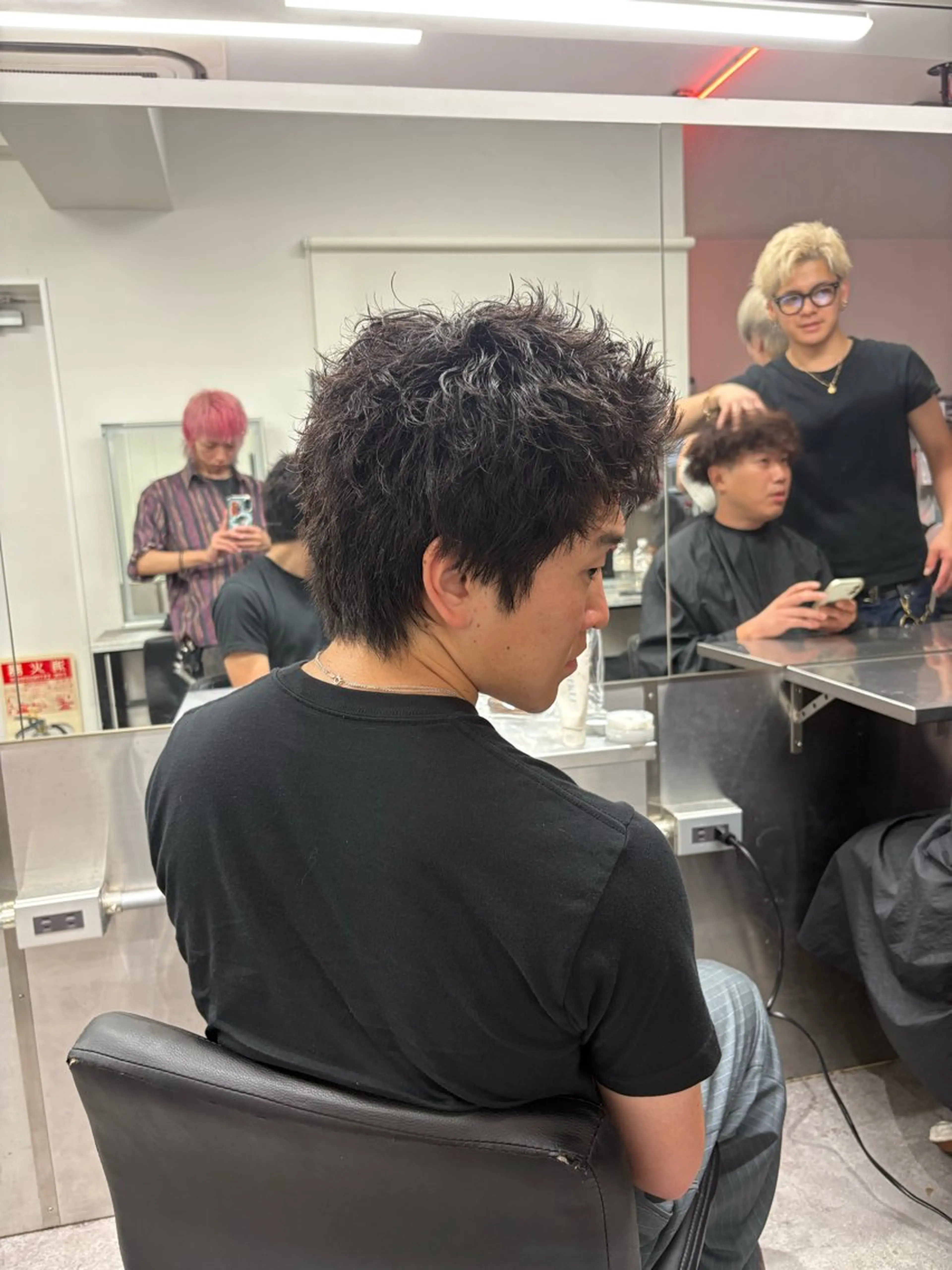 ショート カラー パーマ メンズ カット パーマ トリートメント ヘアセット メンズパーマ特化 🔥韓国ヘア職人🔥のヘアスタイル