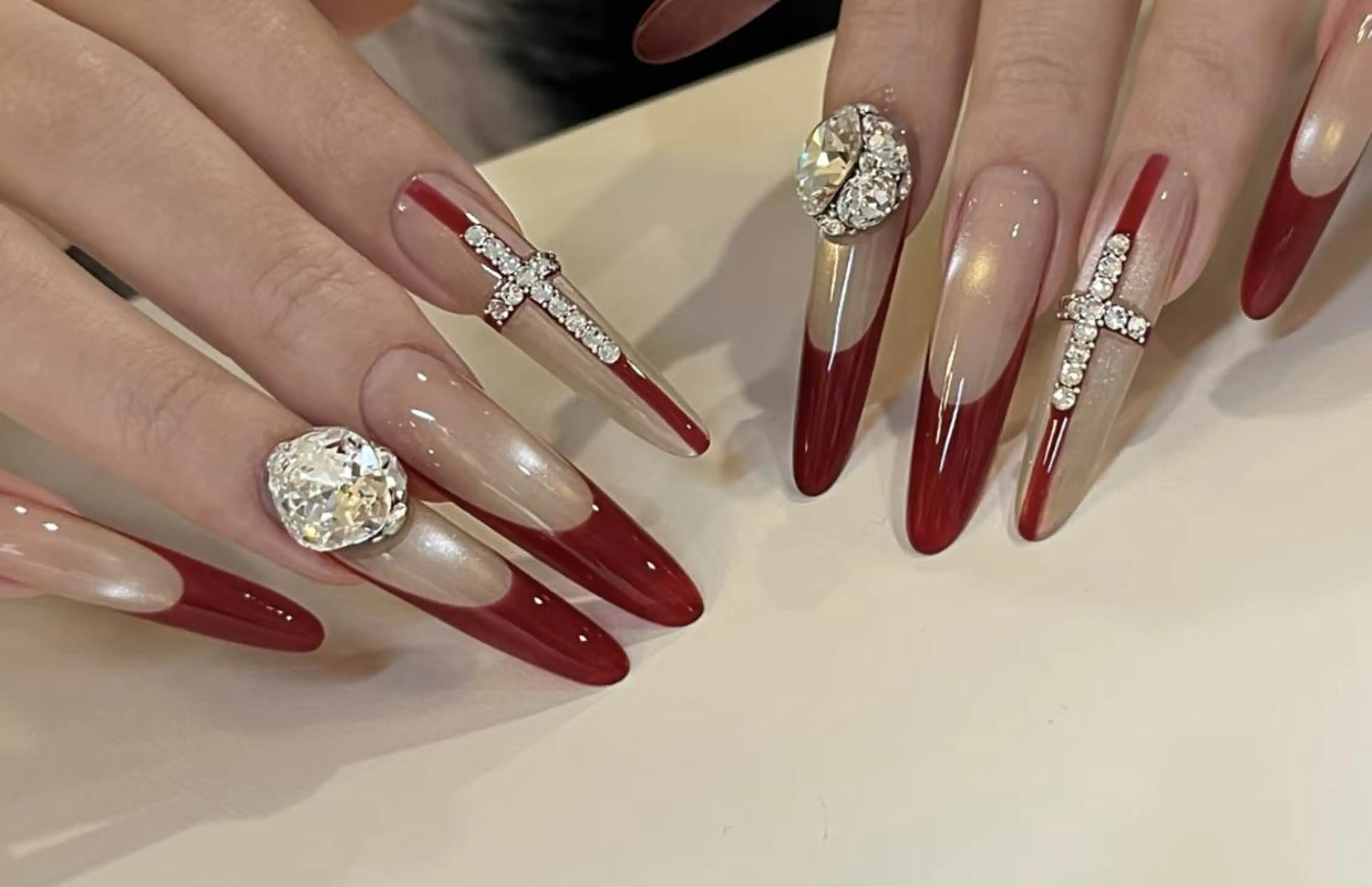 ネイル ハンドネイル ハンドケア 🍑 momo_nailのネイルデザイン