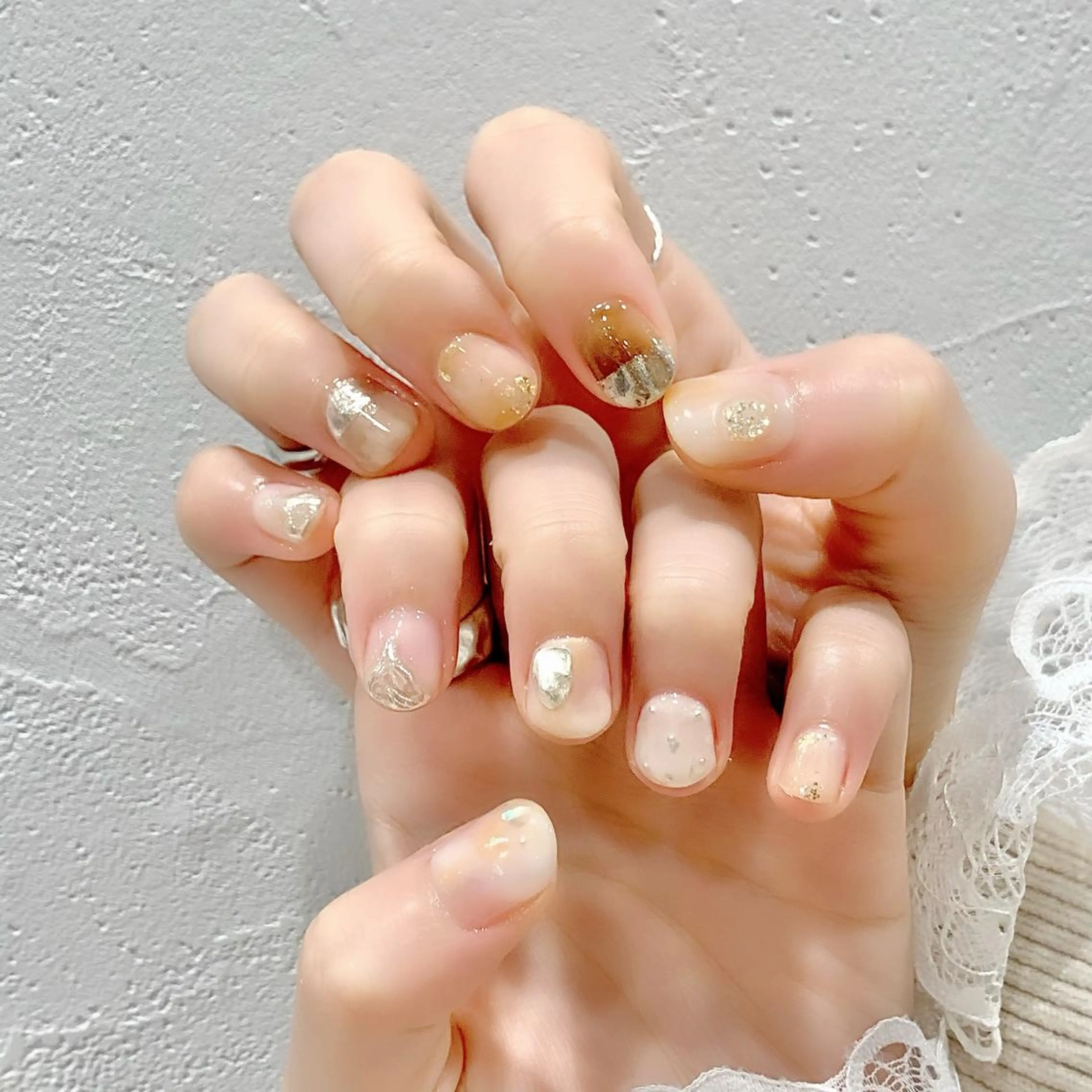 ネイル ニュアンスネイル ショートネイル ハンドネイル 佐藤 まりえのネイルデザイン