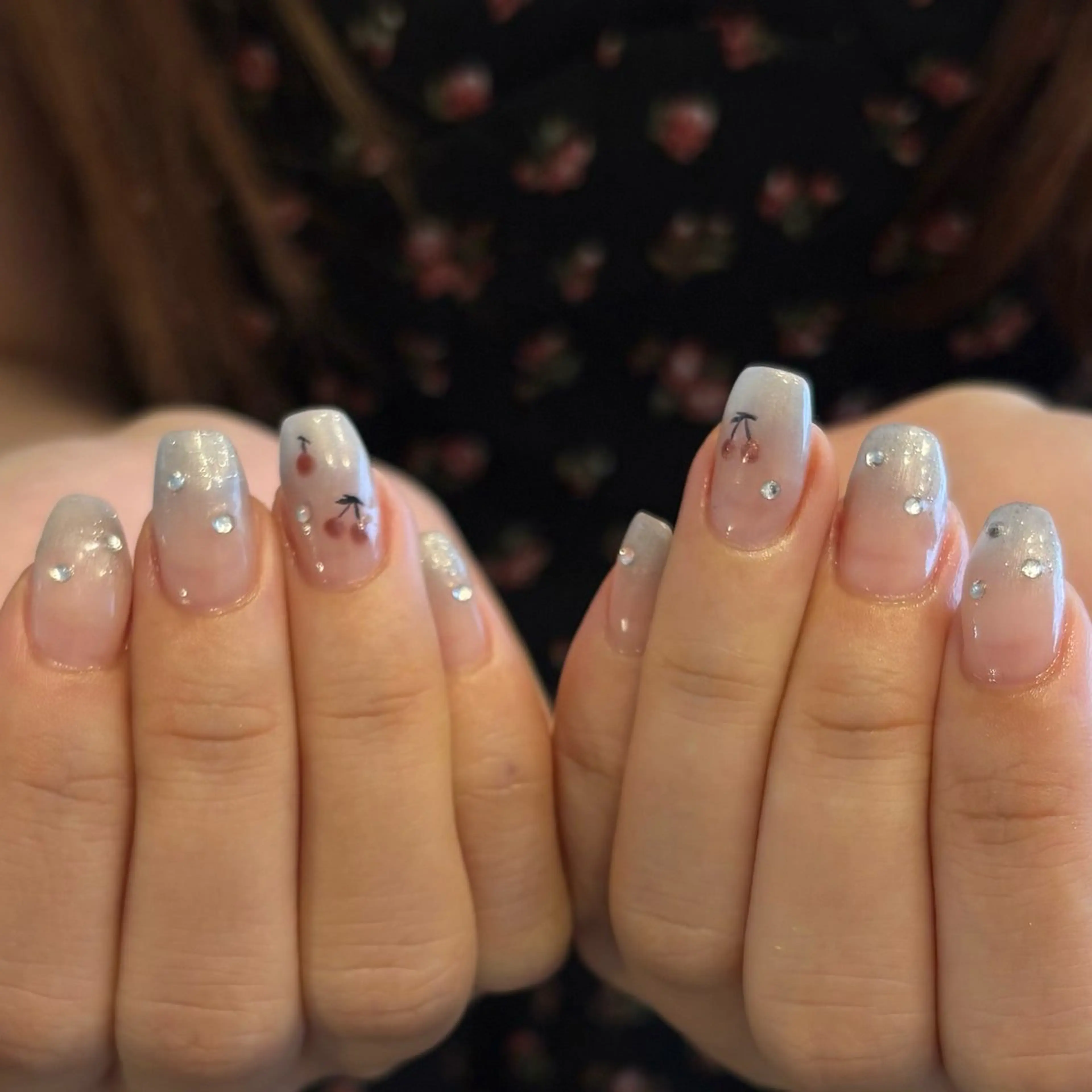 ネイル filonnail kana 🐈‍⬛のネイルデザイン