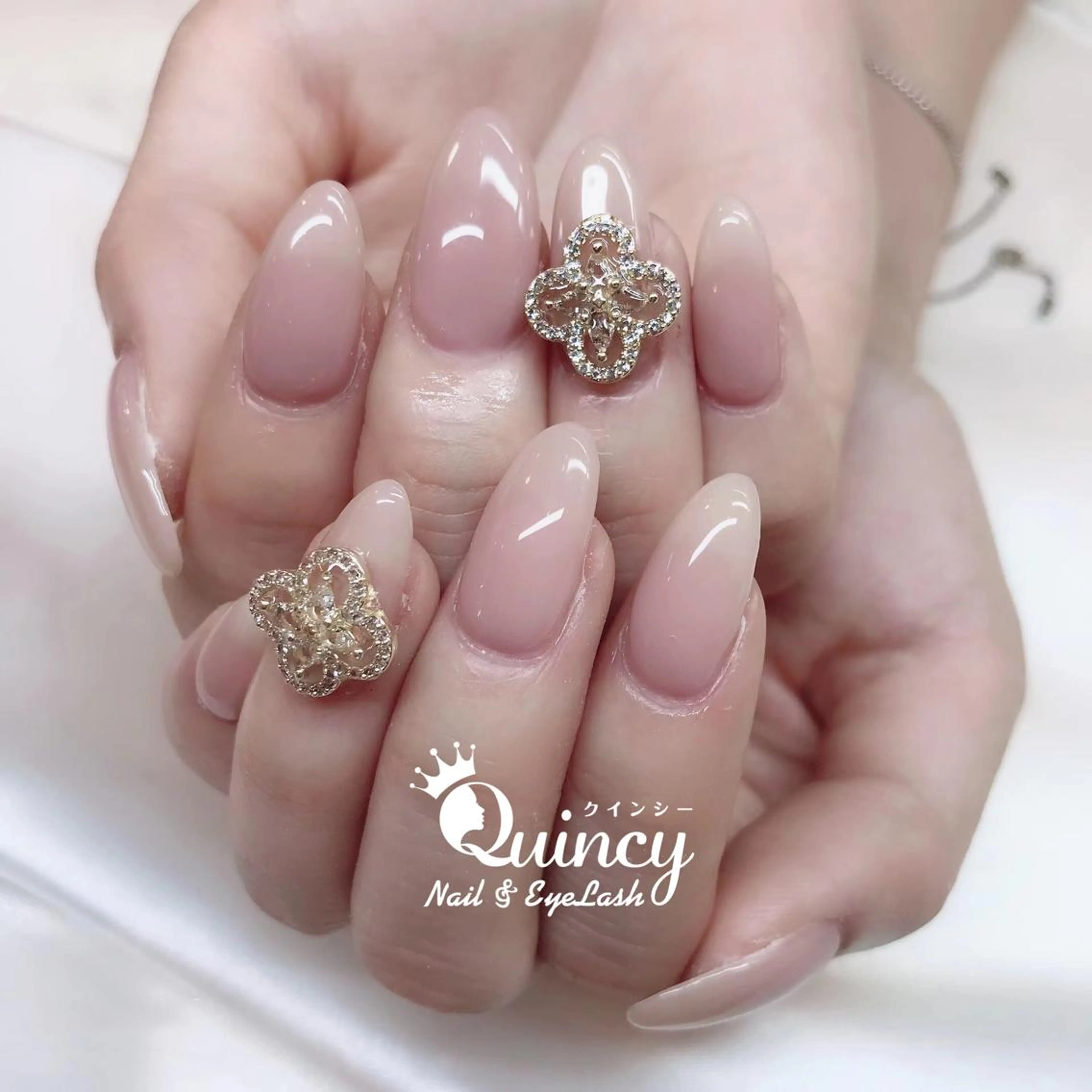 ネイル ワンカラーネイル Quincy Nail&Eyelash所属・Quincy ネイル&アイラッシュのマツエク・マツパデザイン