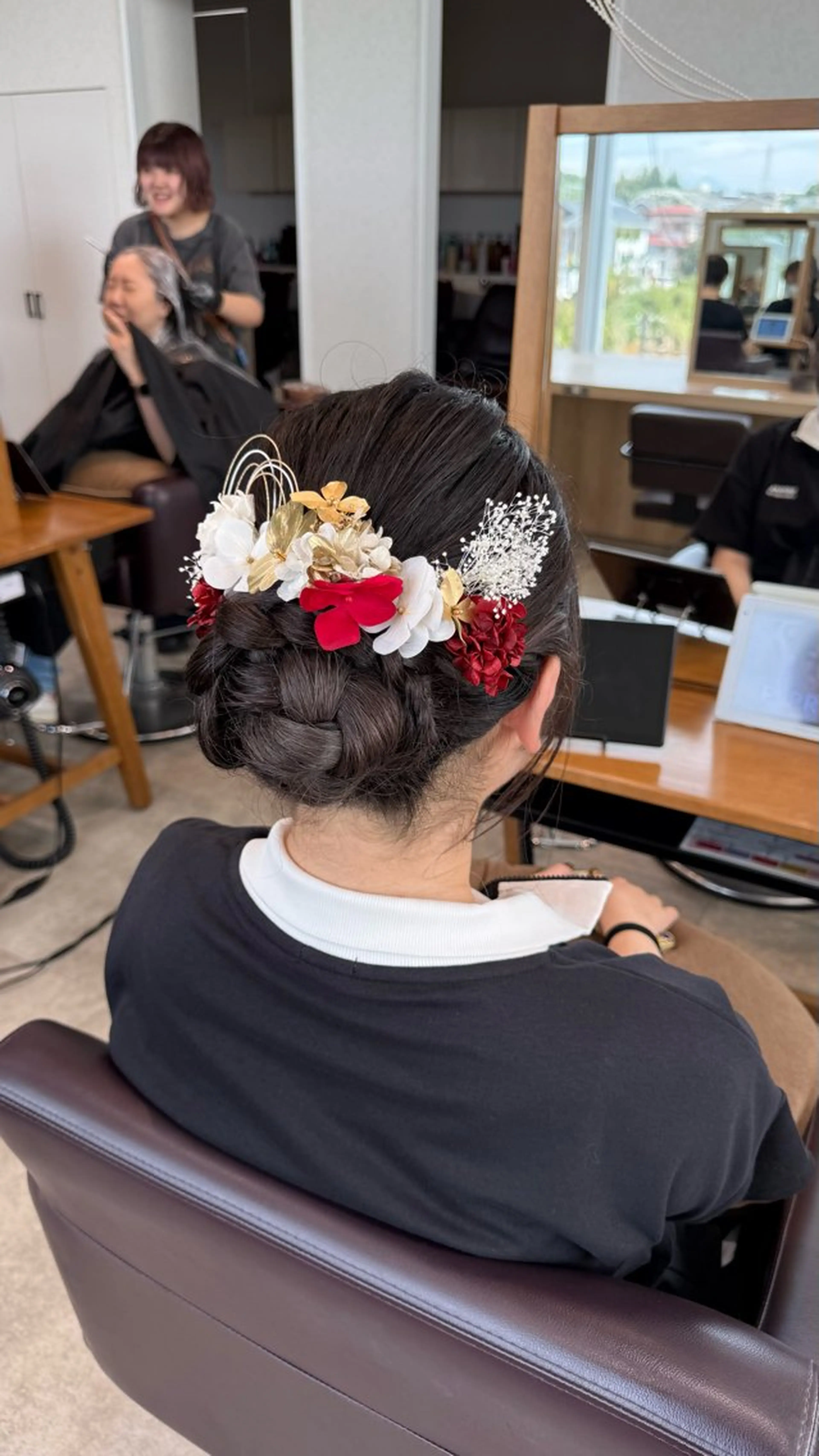 セミロング ヘアアレンジ ヘアセット ハイトーン/ダブル カラー/あやかのヘアスタイル