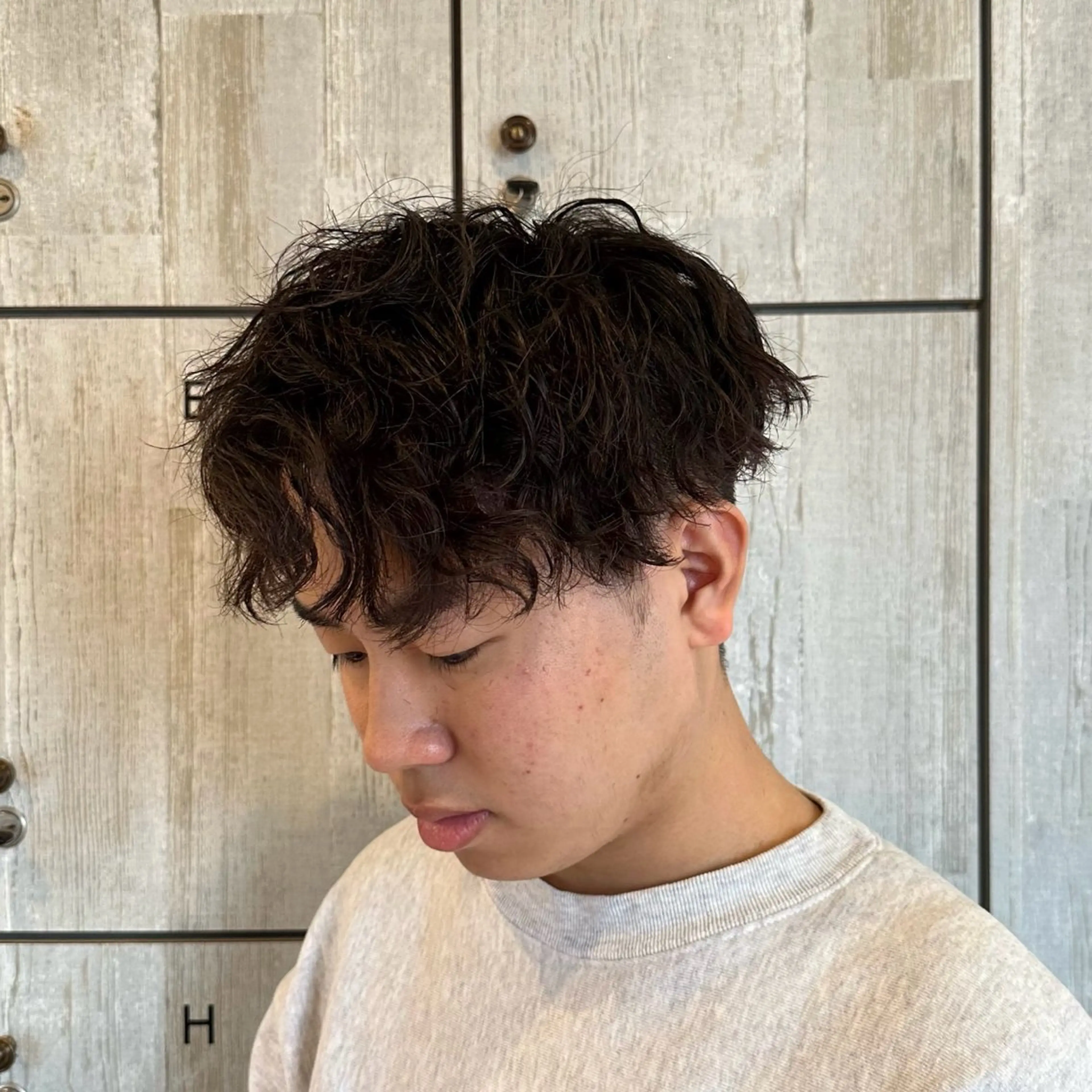 ショート パーマ メンズ メンズパーマ カット パーマ 柔らかいcolor ￤韓国￤🩰マユ🩰のヘアスタイル