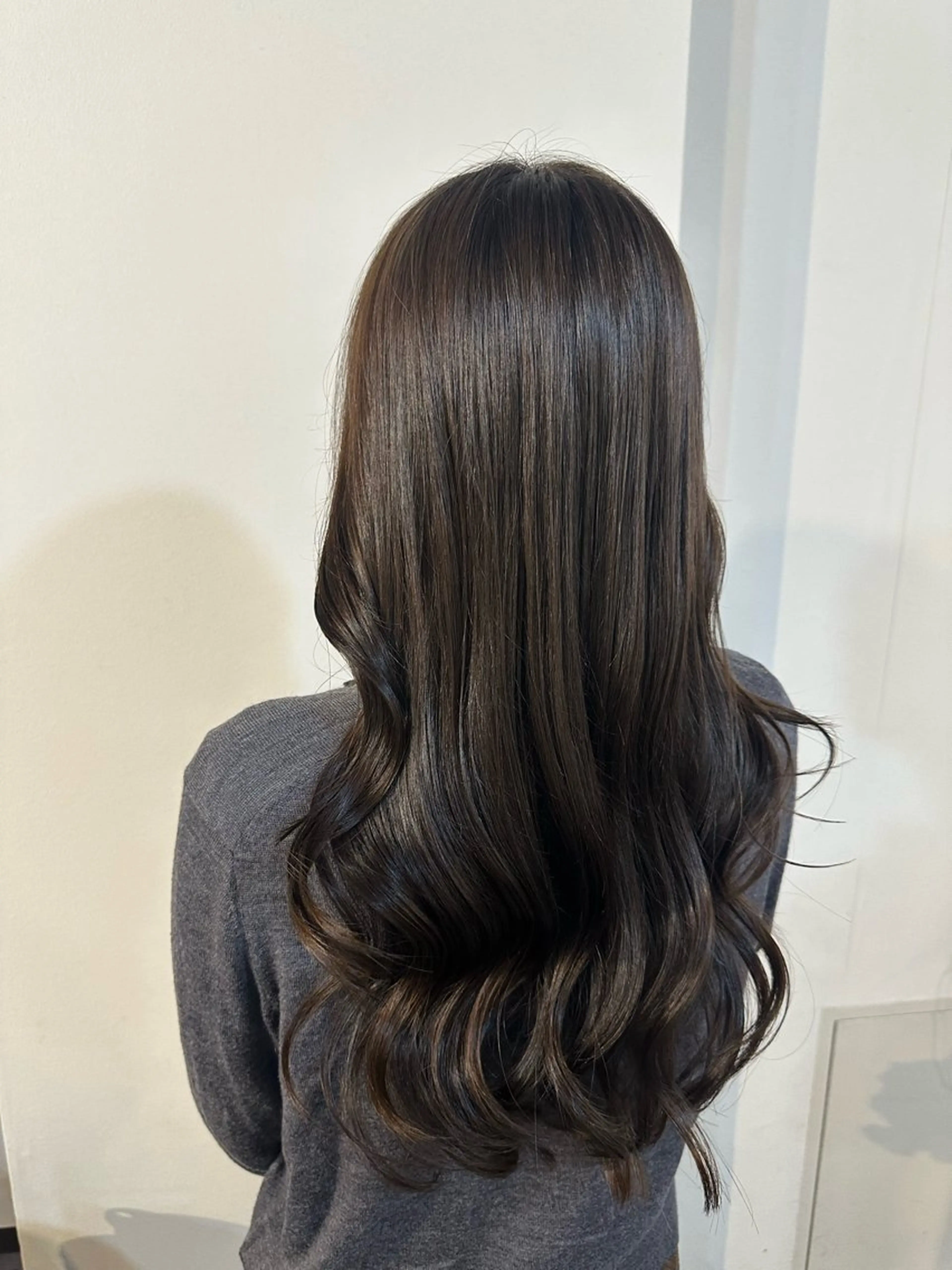 カラー グレージュ オリーブグレージュ オリーブグレー カット ヘアカラー Sherry/R 三川町　木村祐里奈のヘアスタイル