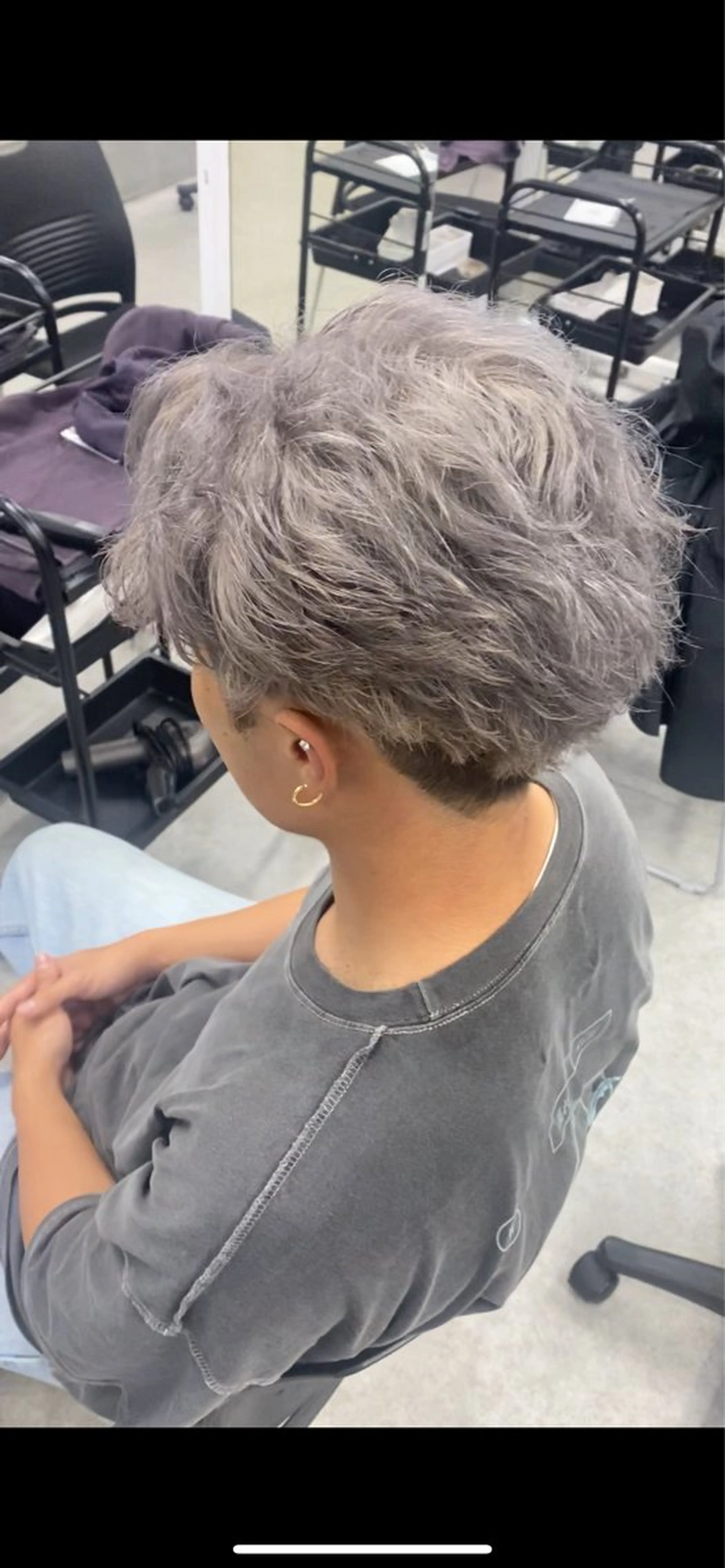 カラー パーマ メンズ センターパート フェザーパーマ メンズハイライト メンズメッシュ マッシュ 福井祥太／ニュアンス /韓国メンズ🇰🇷のヘアスタイル