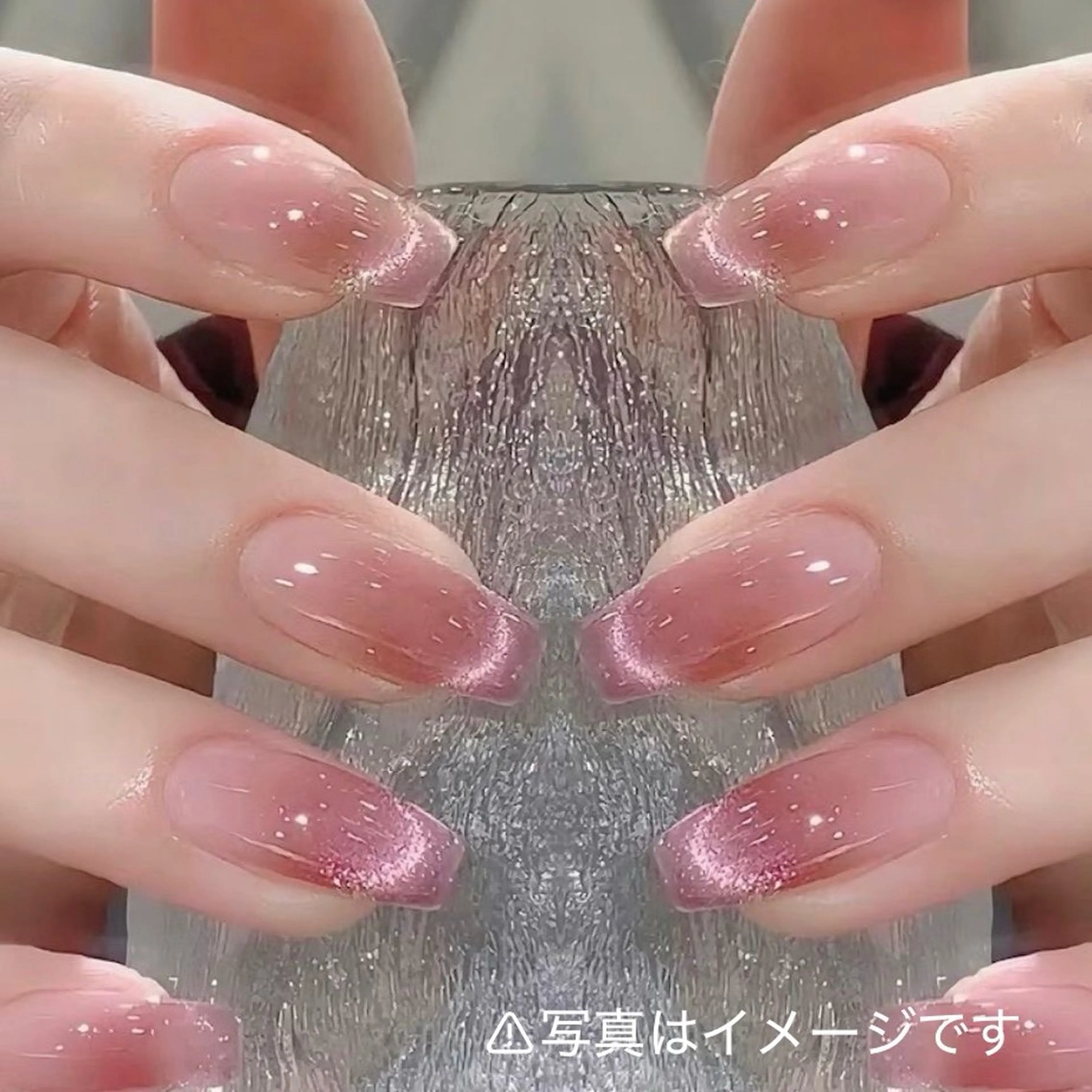 ネイル マグネットネイル ハンドネイル 🩰fein. hana🫧のネイルデザイン