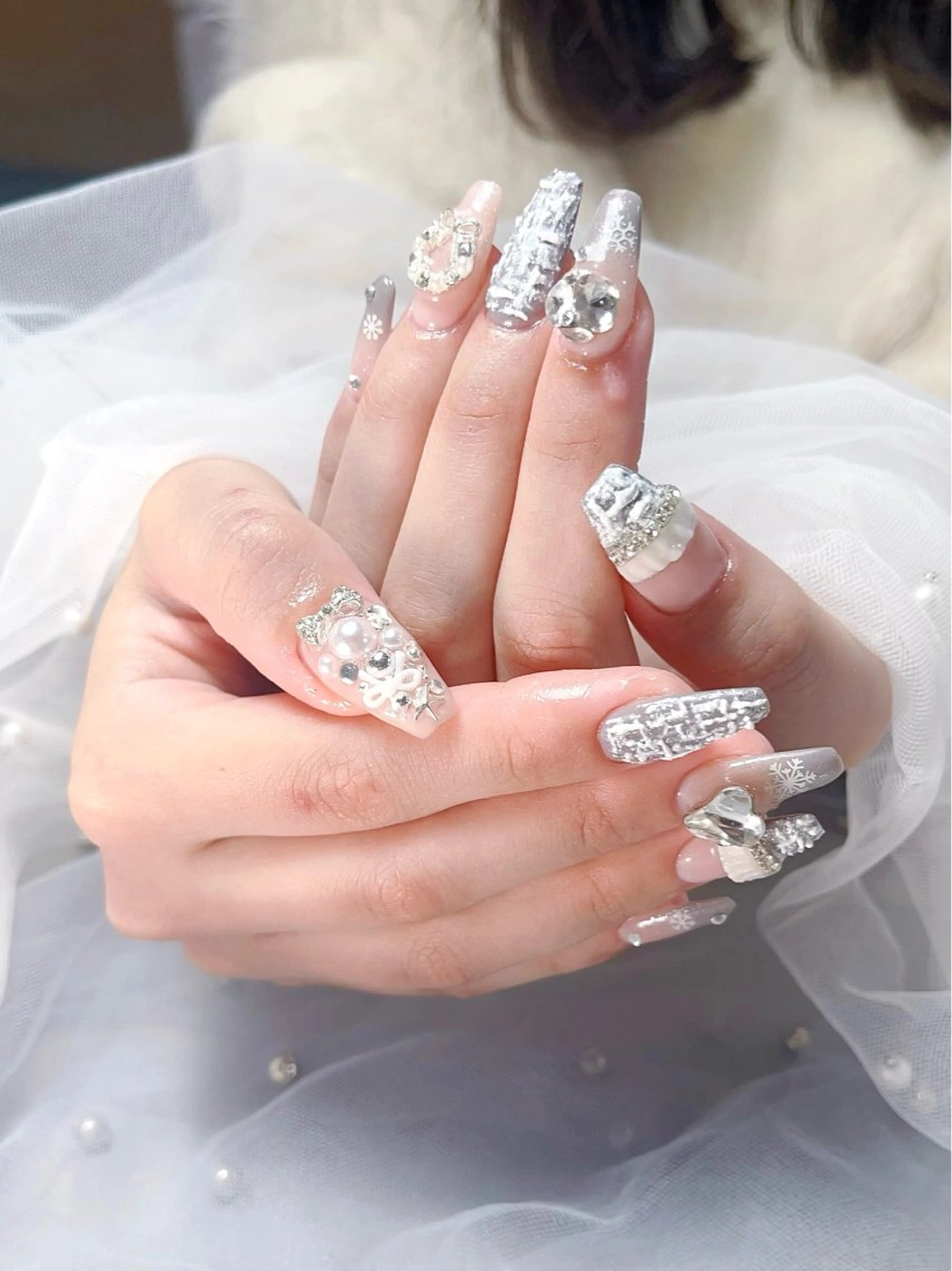 ネイル KiKO 🌻ひまわりサロンのネイルデザイン