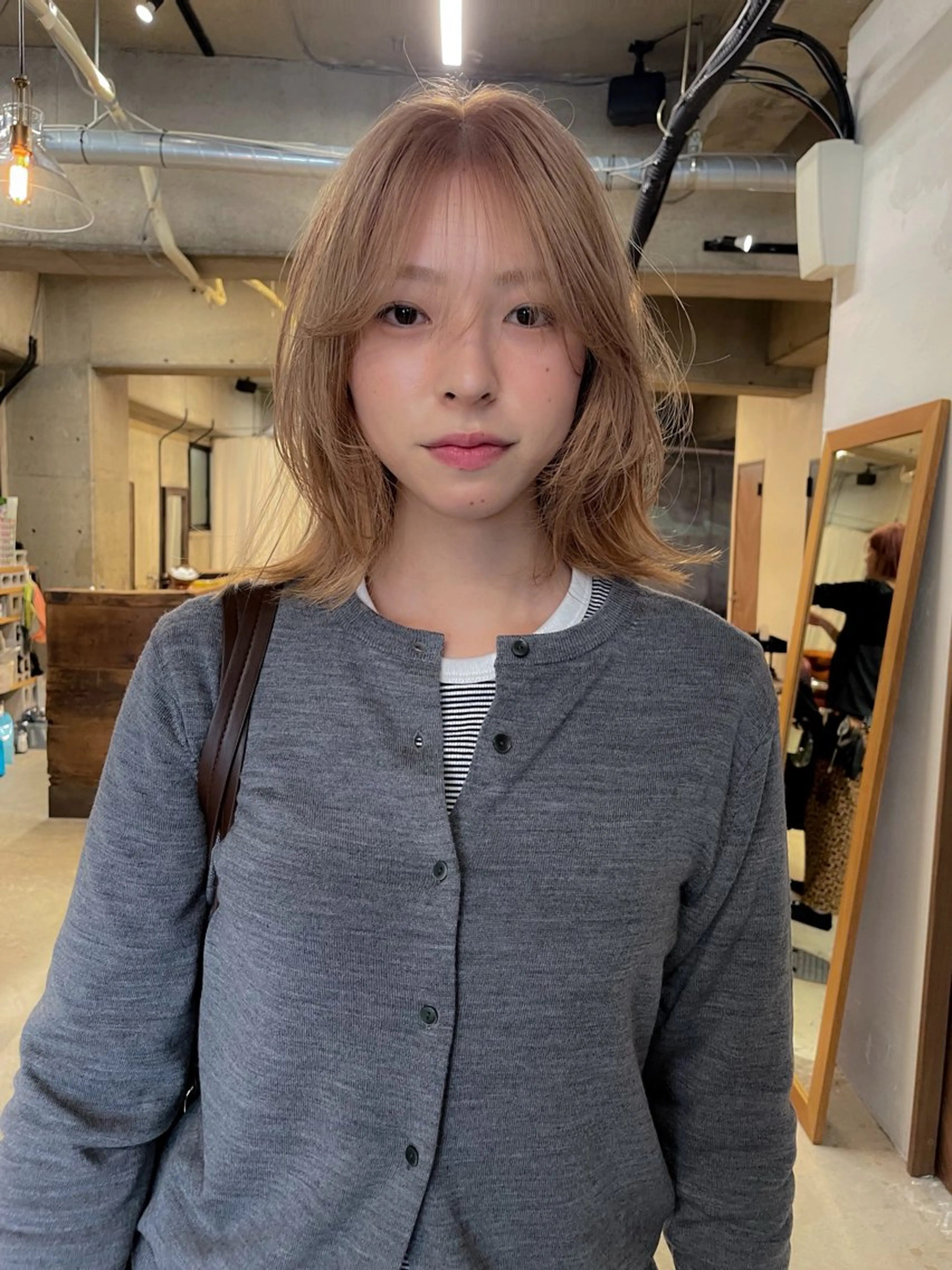 ミディアム カラー パーマ/レイヤー 岩山丈一郎のヘアスタイル