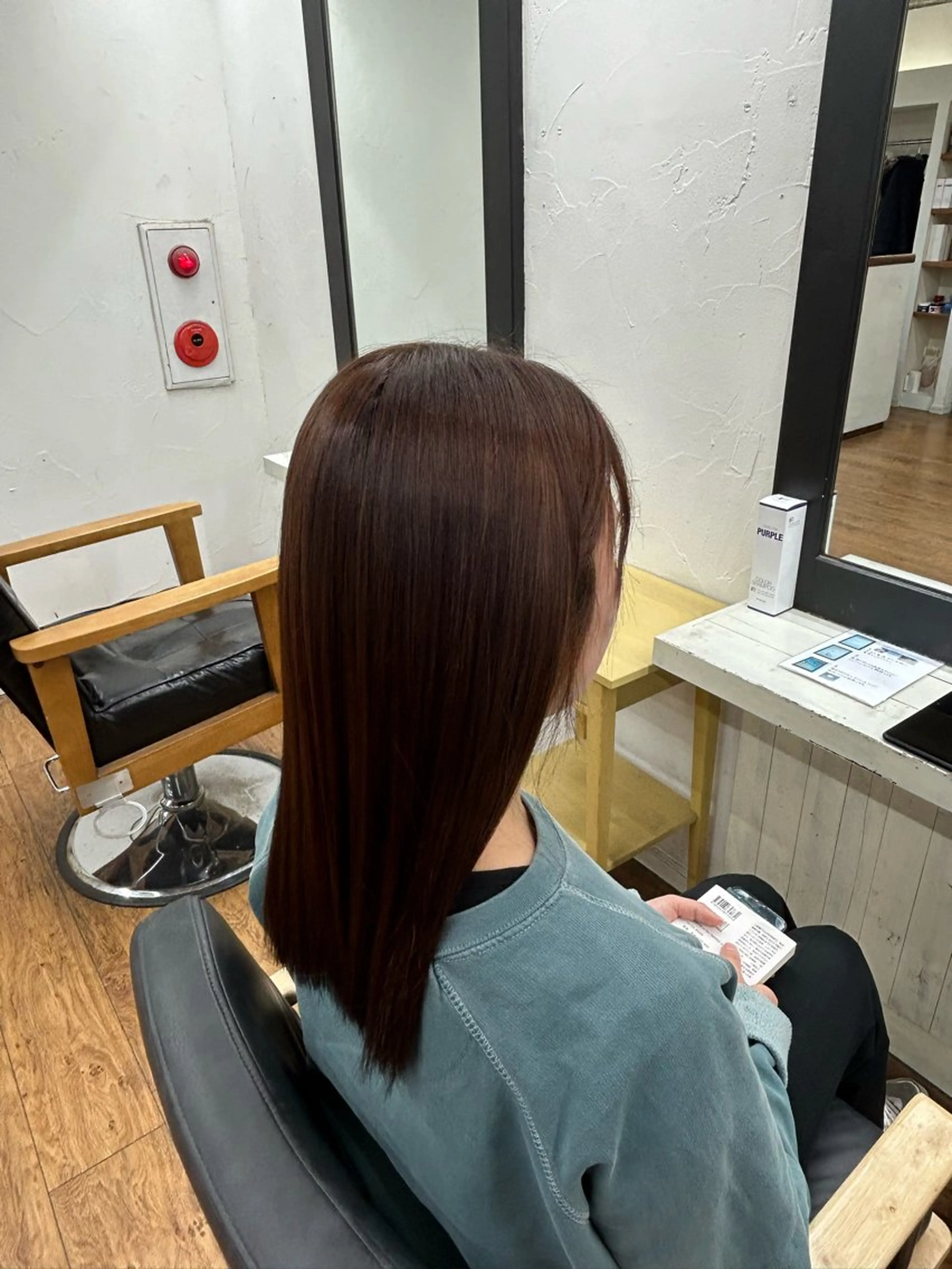 カラー kanon松戸所属・齊藤 礼華のヘアスタイル