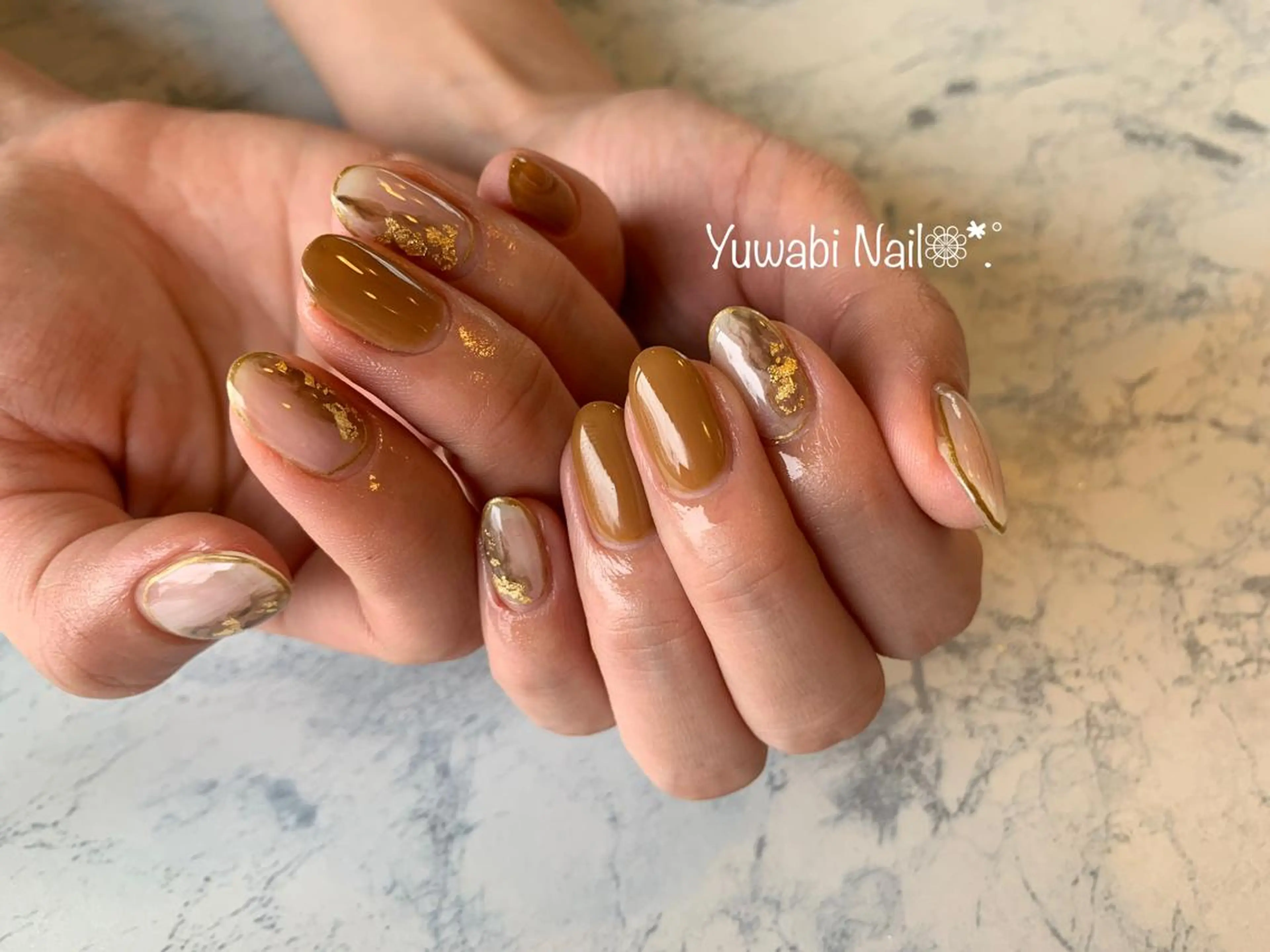 ネイル ブラウン ニュアンスネイル ハンドネイル フットネイル Yuwabi Nail所属・Mimore ミモア 水戸のネイルデザイン