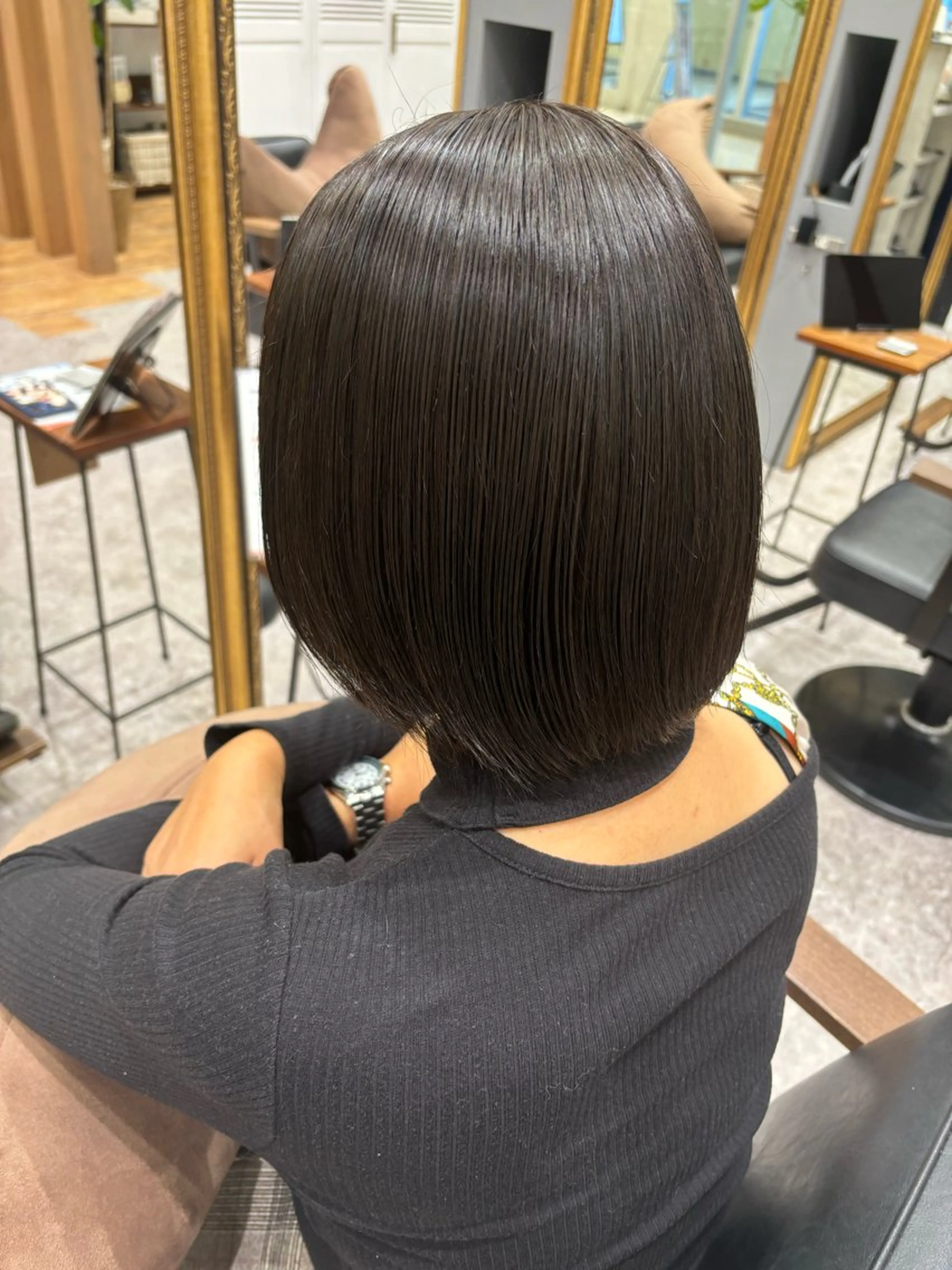 カラー ヘアカラー トリートメント 🍎ピンク、レッド系 暖色カラー🍎あやかのヘアスタイル