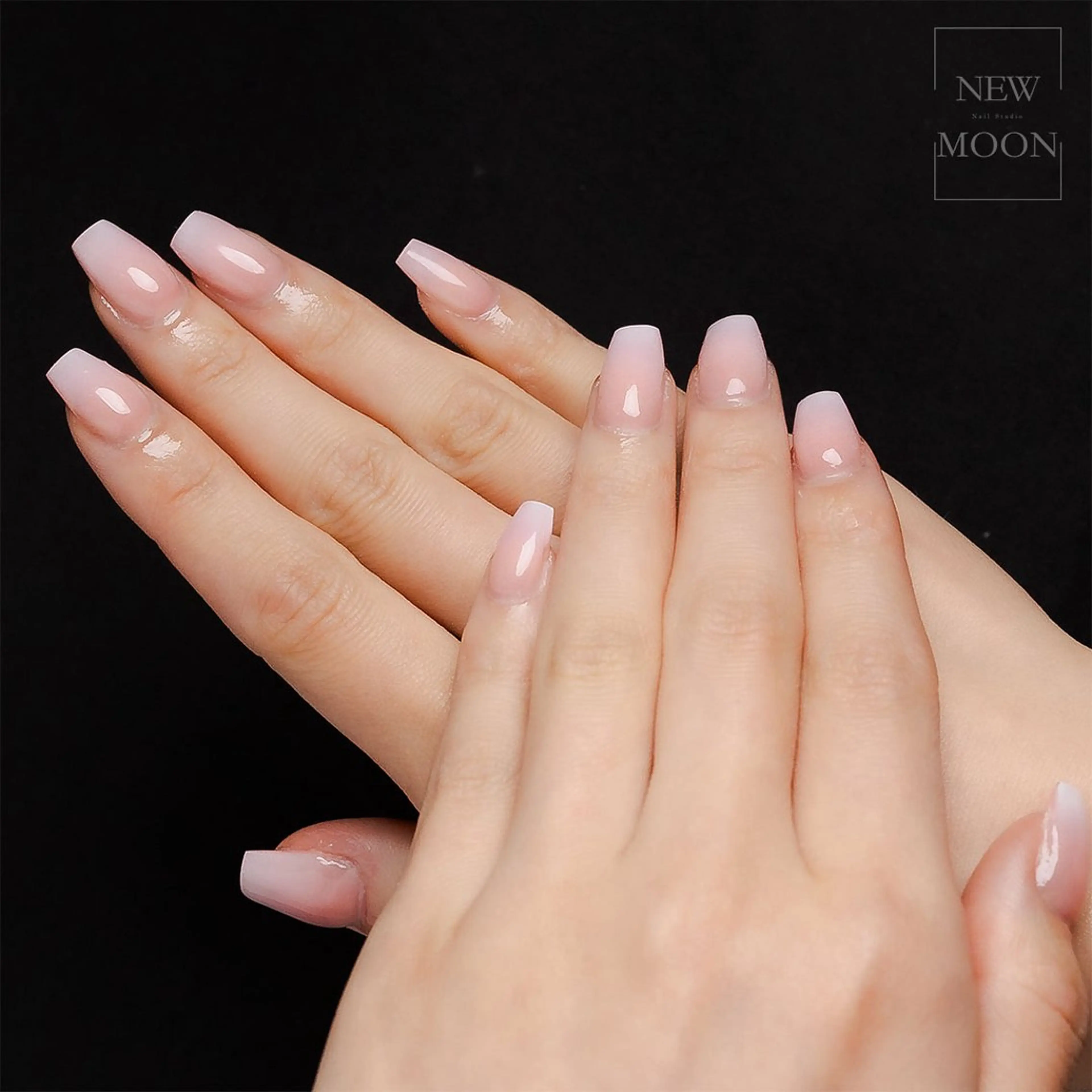 ネイル ハンドネイル Nail Studio NEW MOON所属・NEWMOON maki_恵比寿のネイルデザイン