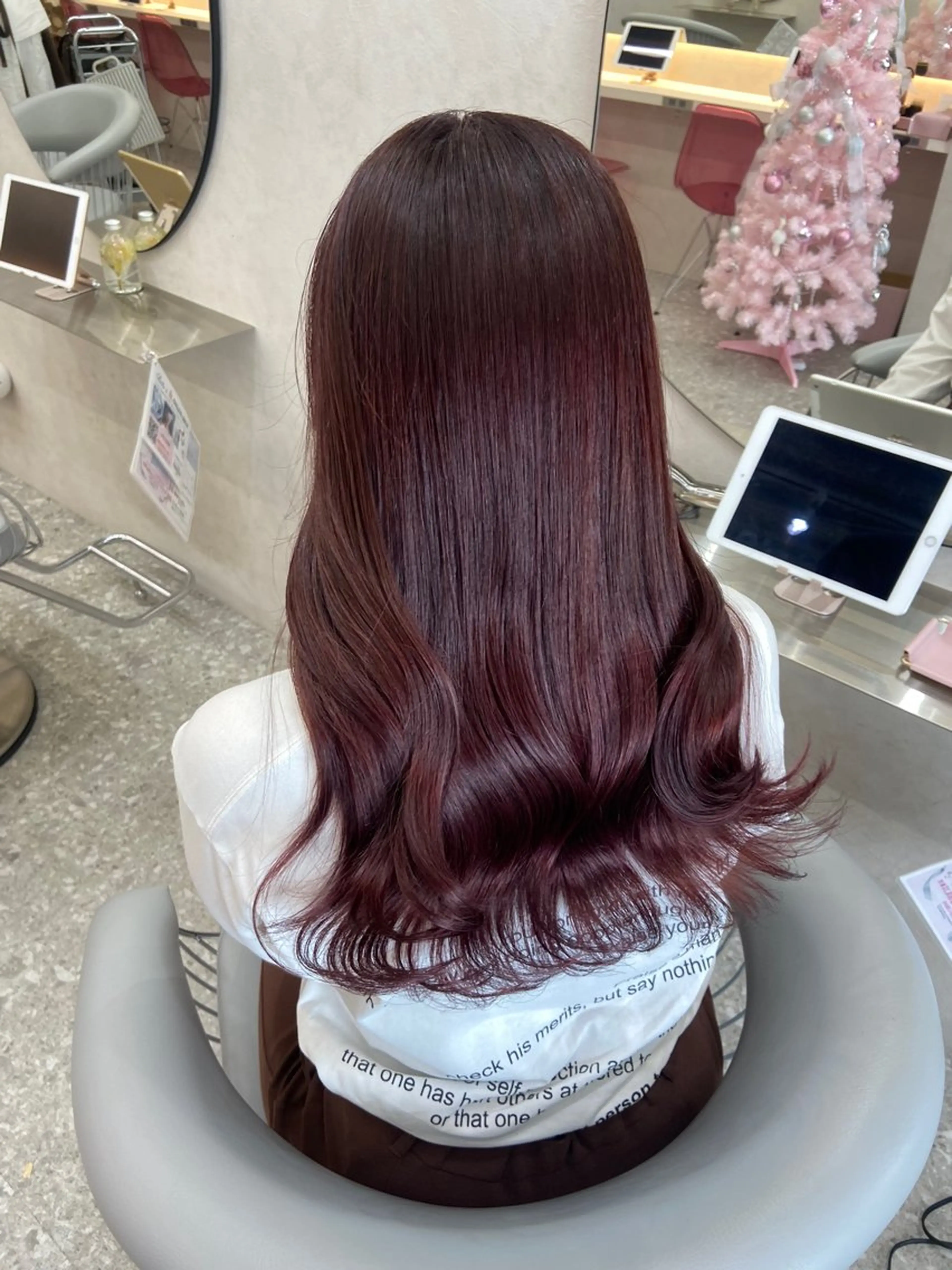 ロング カラー ブリーチ ダブルカラー ブリーチなしカラー ピンクカラー レッドカラー 新宿/韓国ヘア 中明度カラー/かやのヘアスタイル