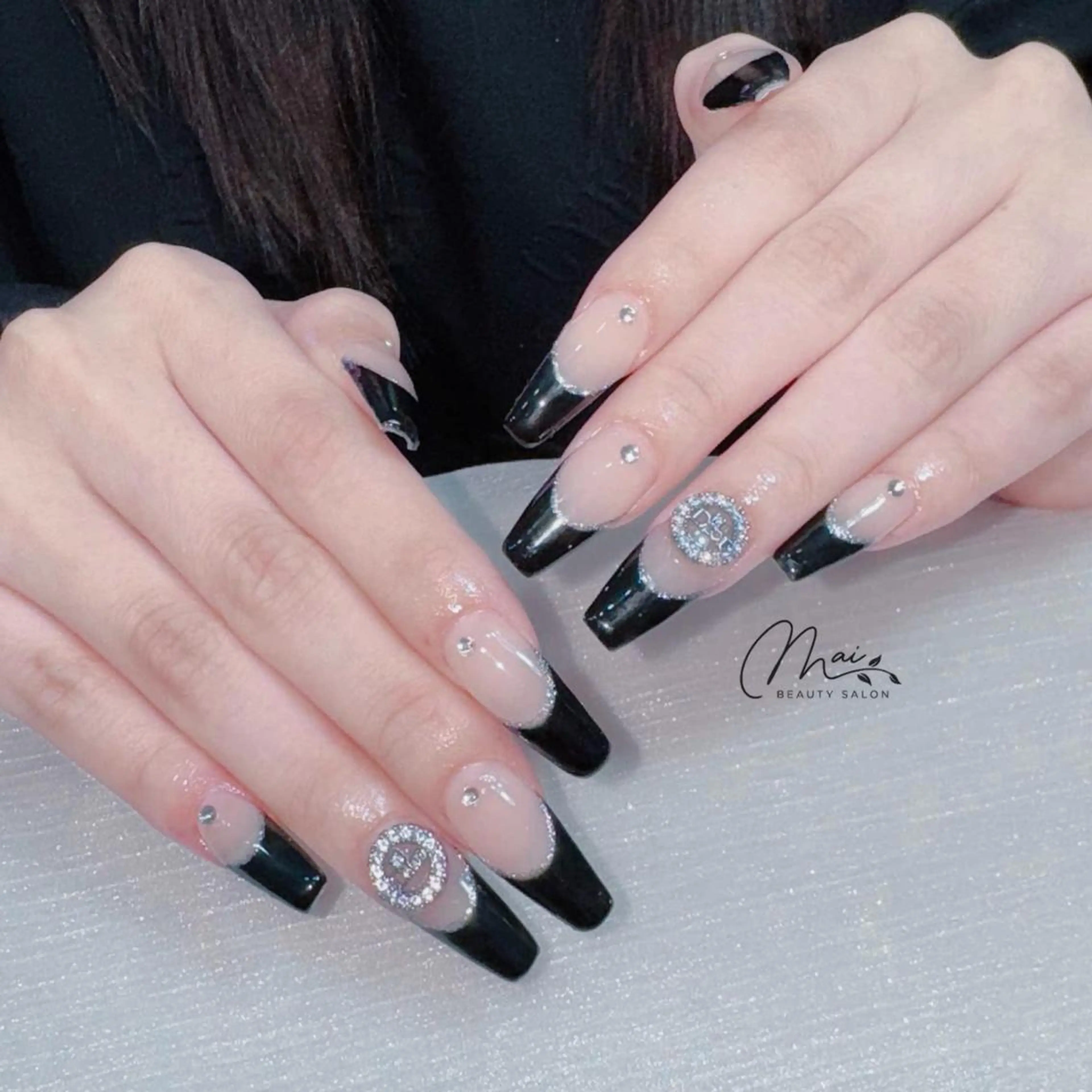 ネイル フットネイル ジェルネイル マグネットネイル パラジェル ワンホンネイル MaiBeauty DanHiのネイルデザイン