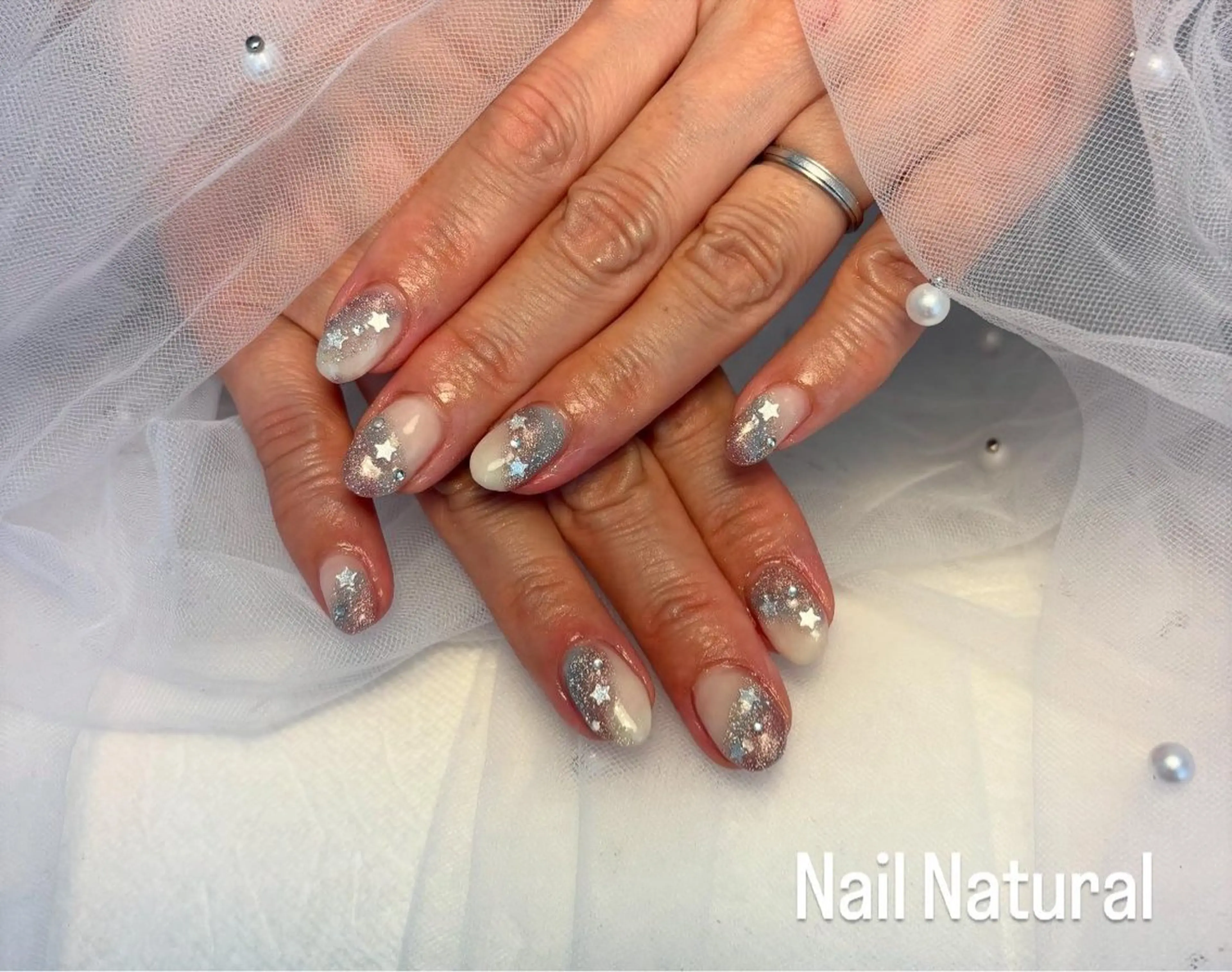 ネイル フラッシュネイル フットネイル フレンチネイル ジェルネイル ガラスフレンチ Nail salon Natulalのネイルデザイン