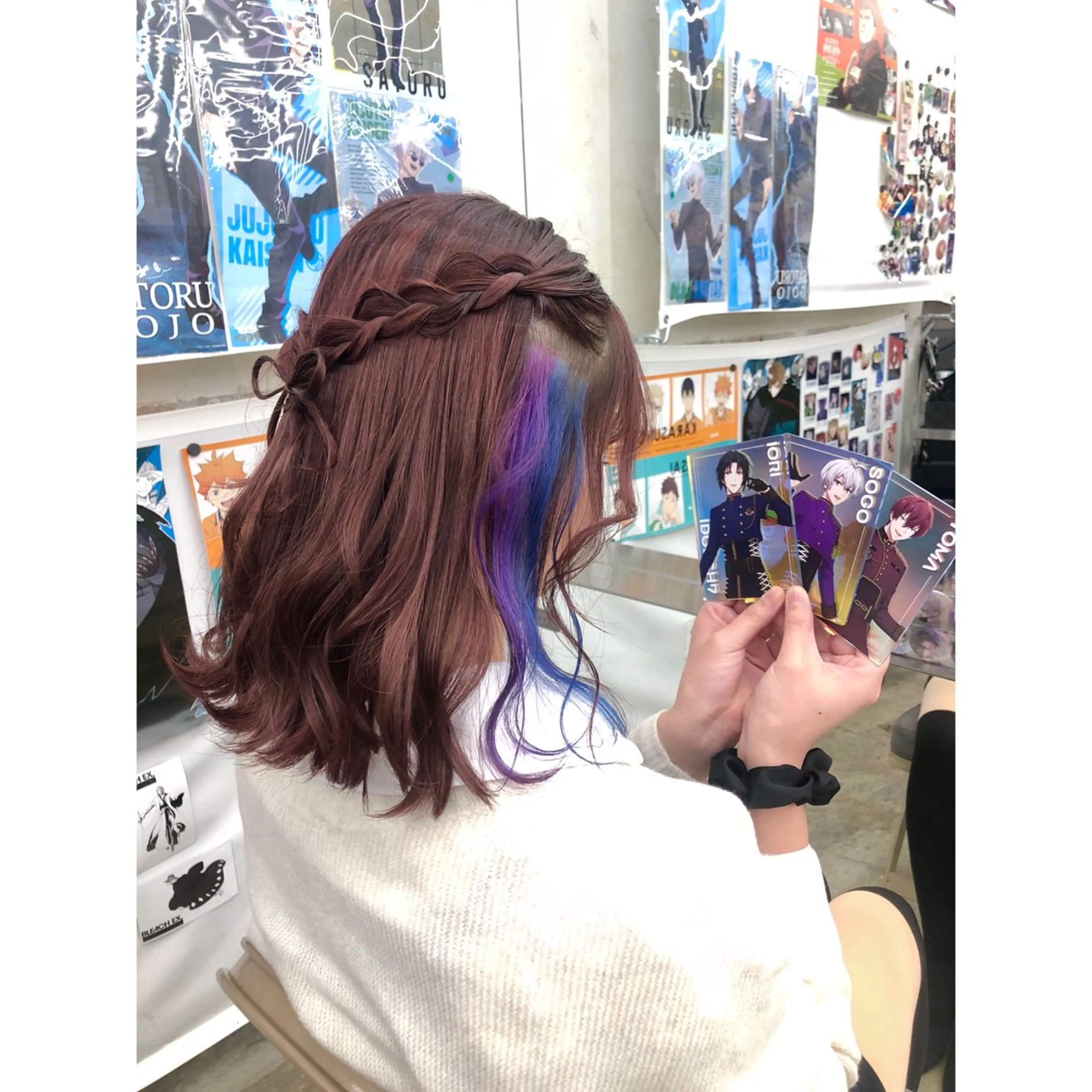 ミディアム カラー ブリーチ ブラウンカラー イヤリングカラー インナーカラー レッドカラー 推しカラー✨ オタク美容師ユウカのヘアスタイル