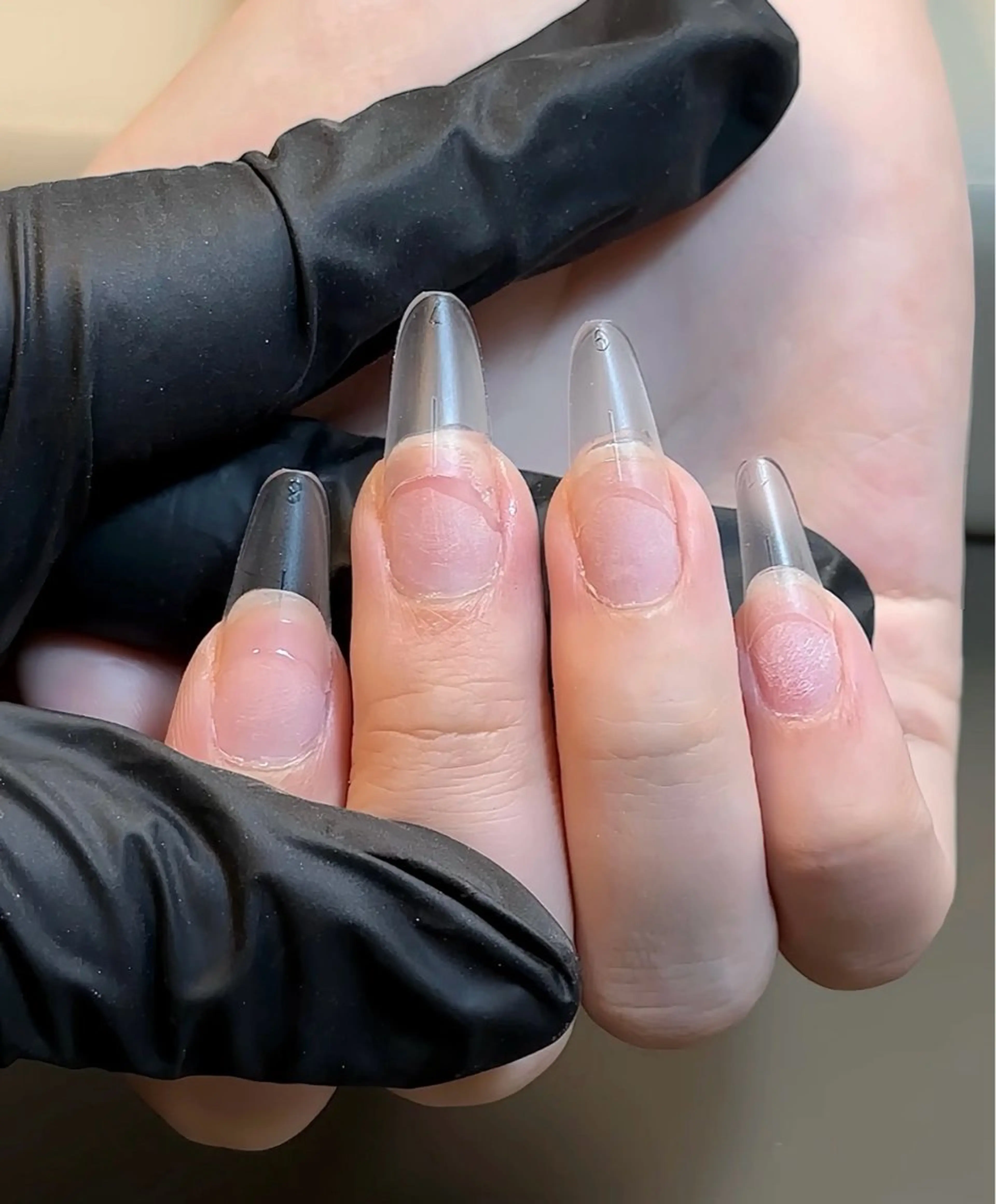 【新人練習モデル募集中】長さ出し💅＋ワンカラーorマグネットデザインの写真