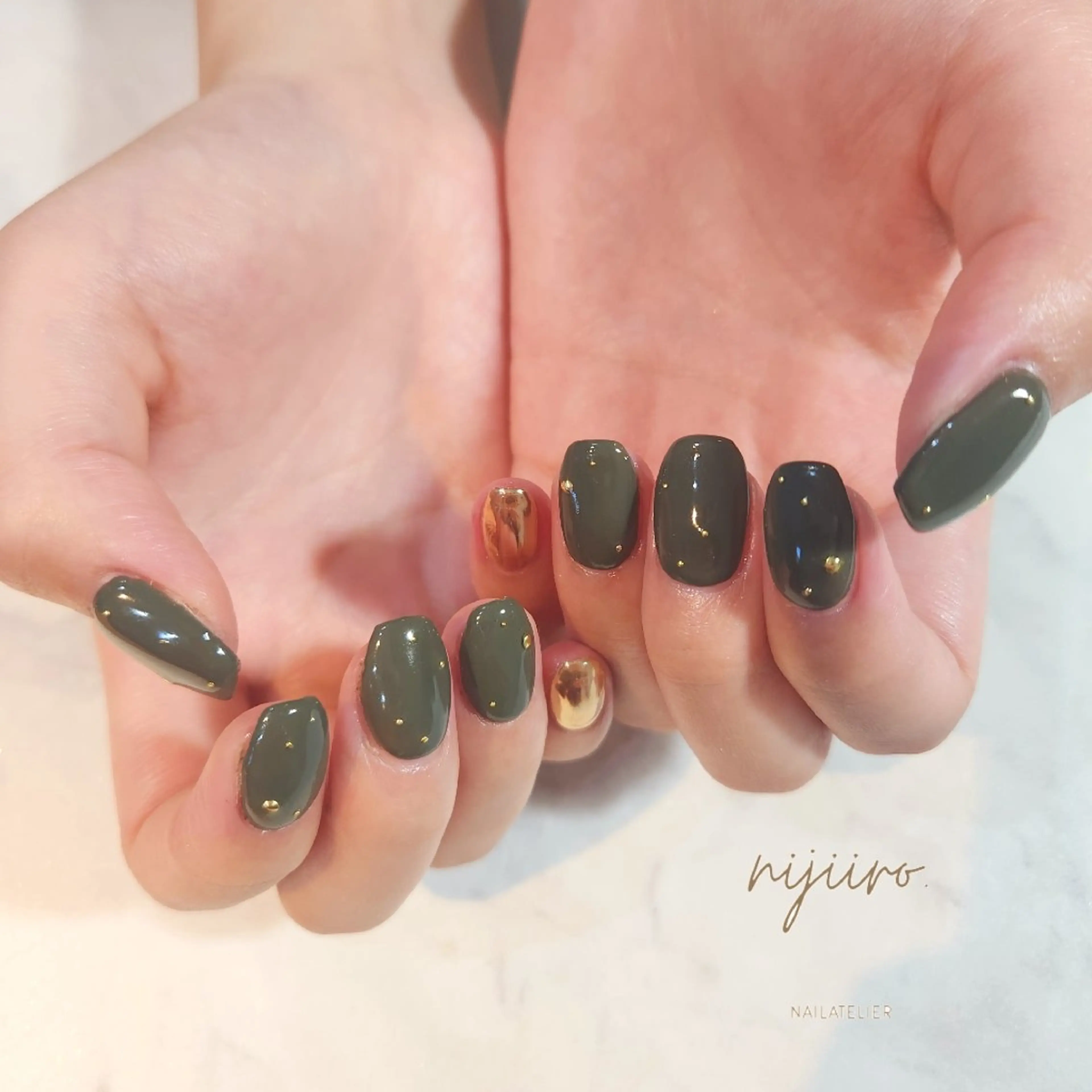 ネイル ハンドネイル nailatelier nijiiro.所属・nijiiro🌈 サトウのネイルデザイン