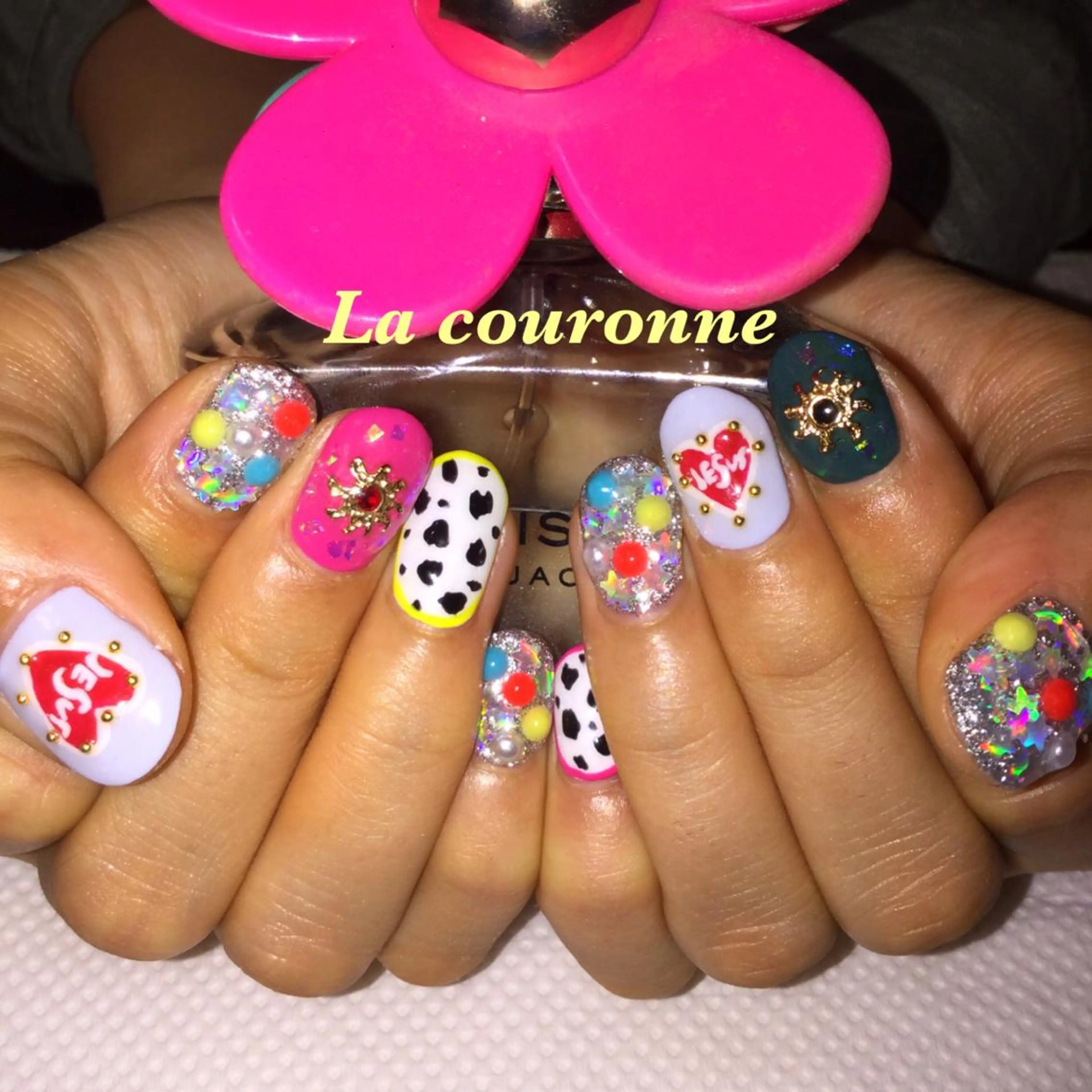 ネイル Lacouronne NATSUMIのネイルデザイン