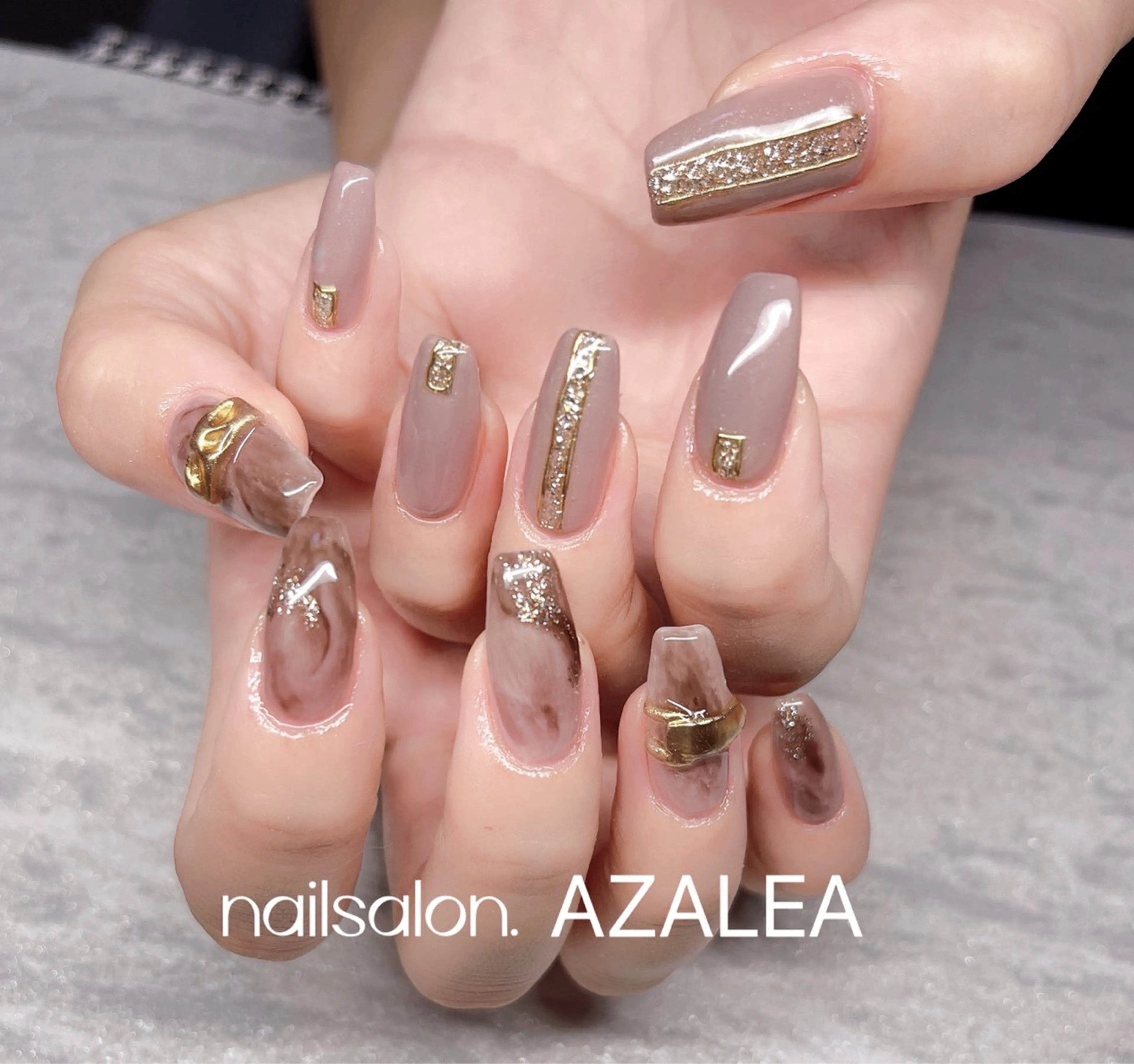 ネイル R inのネイルデザイン