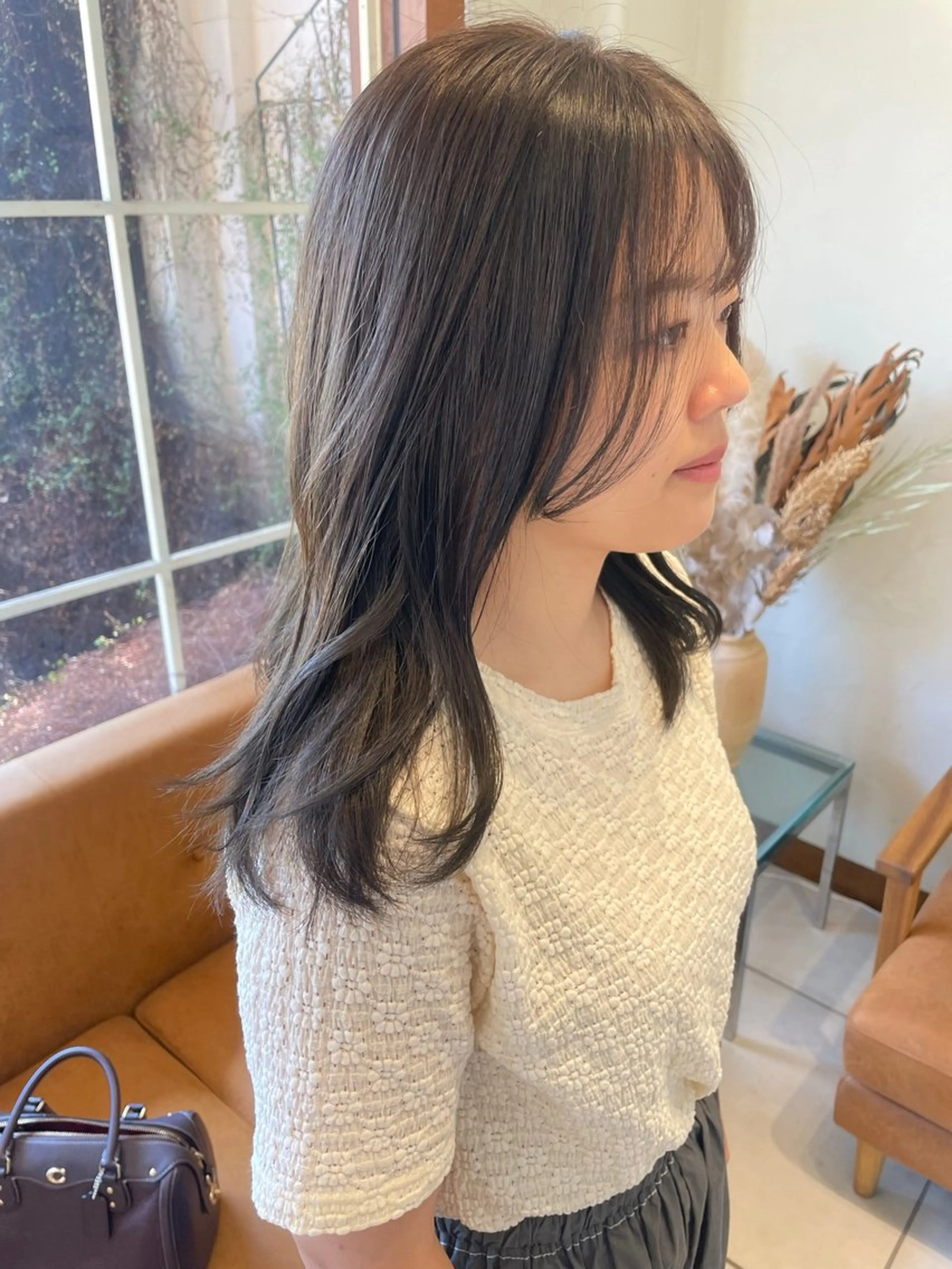 セミロング カラー 片山千晴✨ツヤ髪 ✨顔まわりカット✨のヘアスタイル