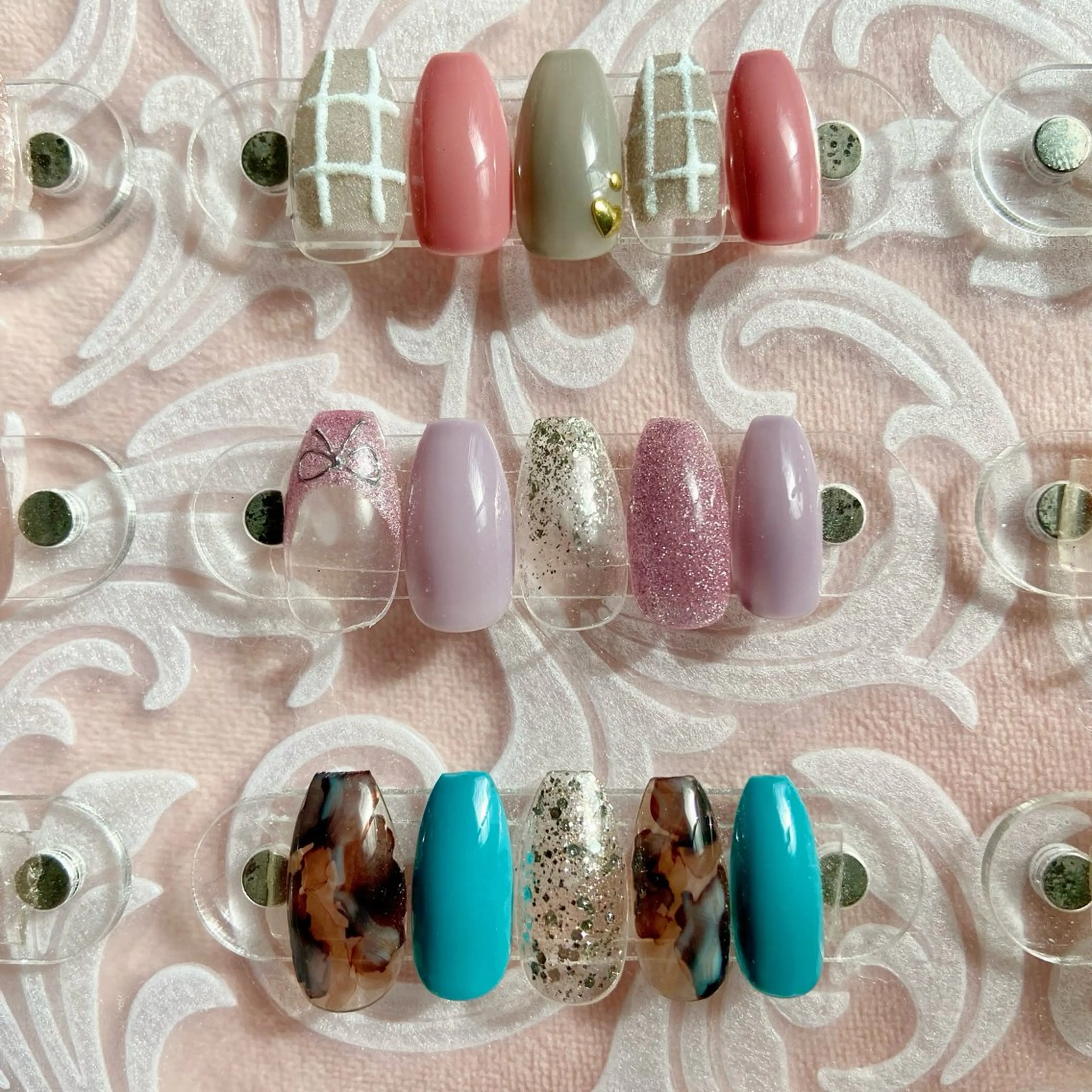 ネイル 冬ネイル ハンドネイル ﾈｲﾙｻﾛﾝ Bellefleurのネイルデザイン