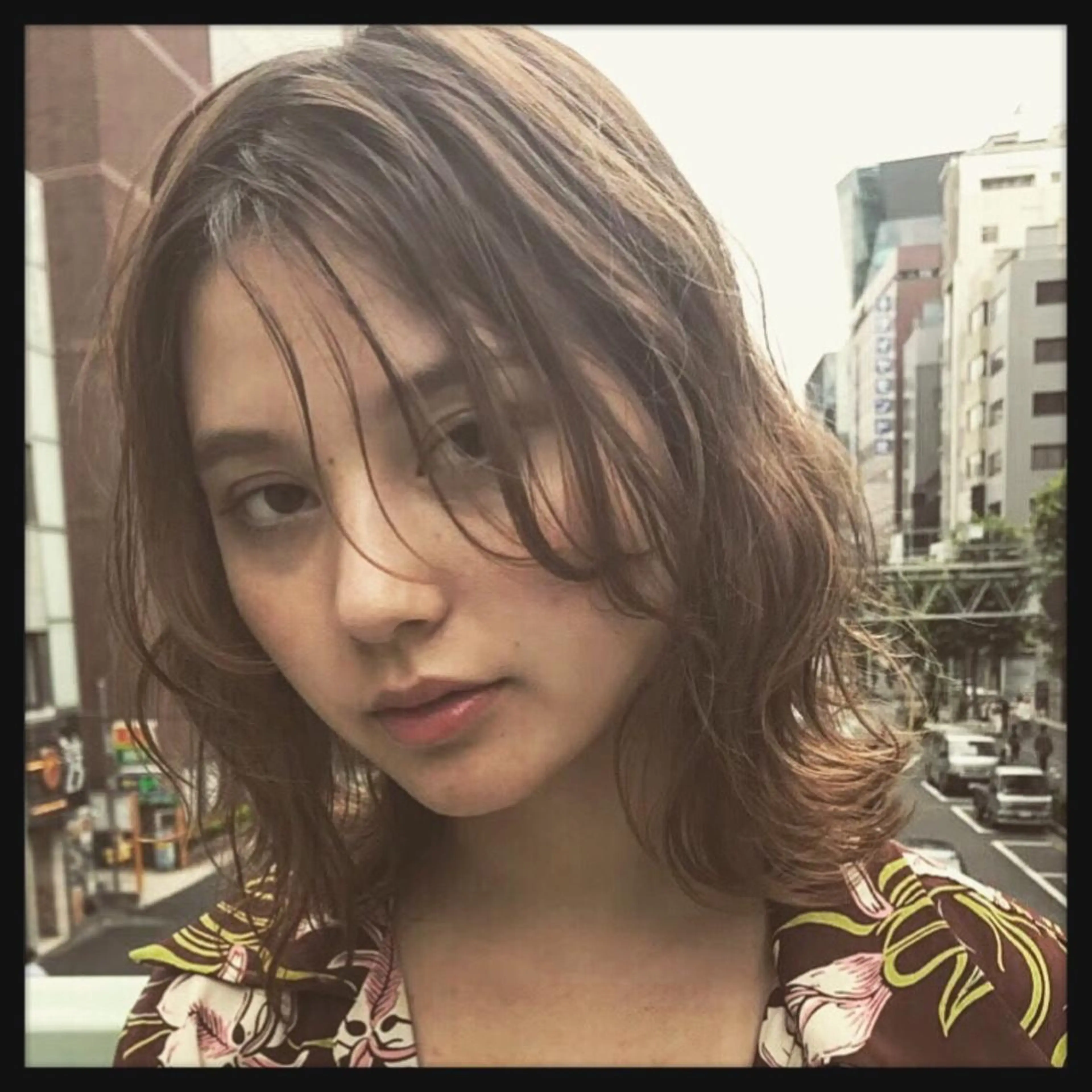ミディアム カラー パーマ ヘアアレンジ メンズ キッズ ネイル マツエク・マツパ アイブロウ ヘアカラー トリートメント ヘアセット ☃️髪質改善🉐割✨ ❄️“ever”❄️のヘアスタイル