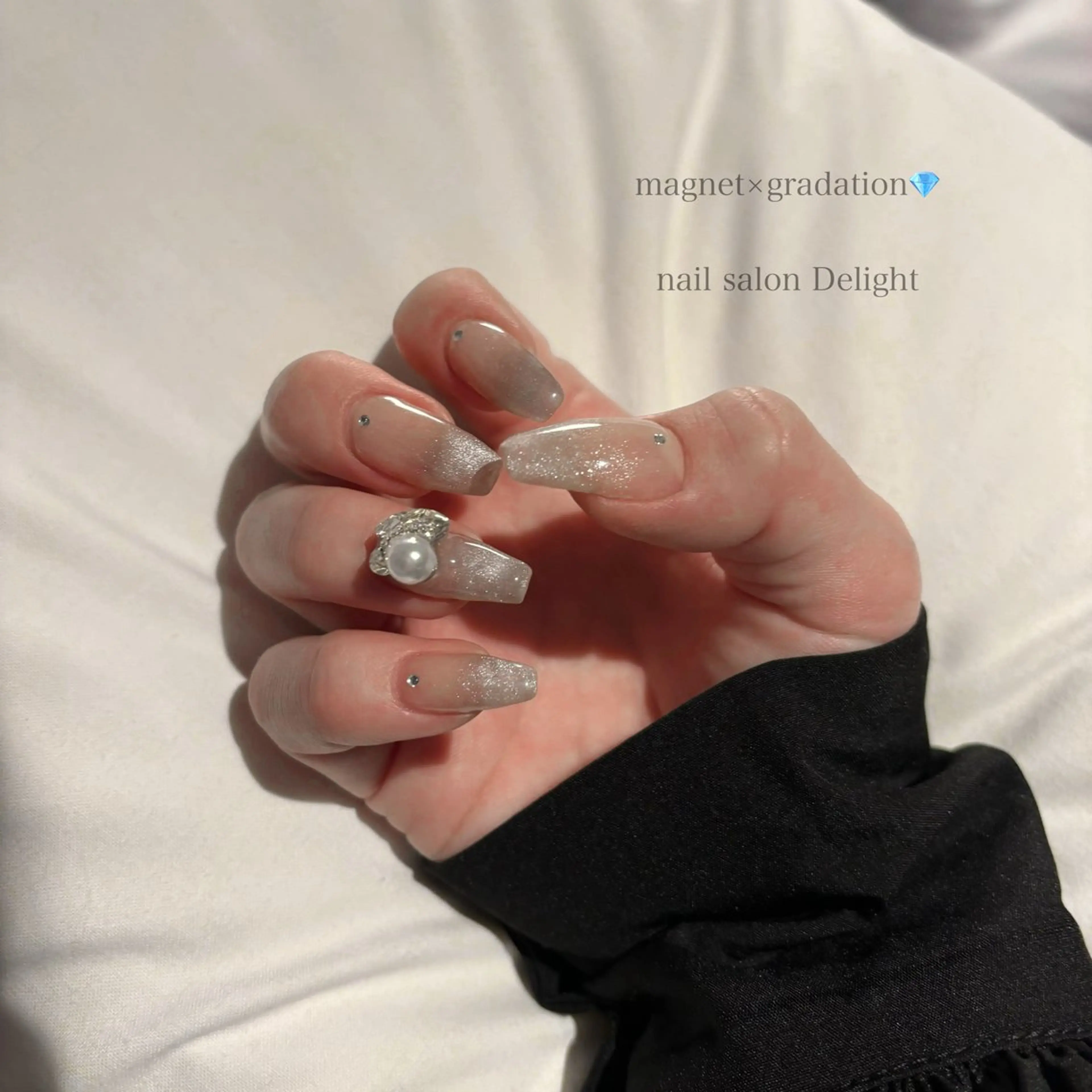 ネイル グラデーション マグネットネイル 【Delight】 さやかのネイルデザイン