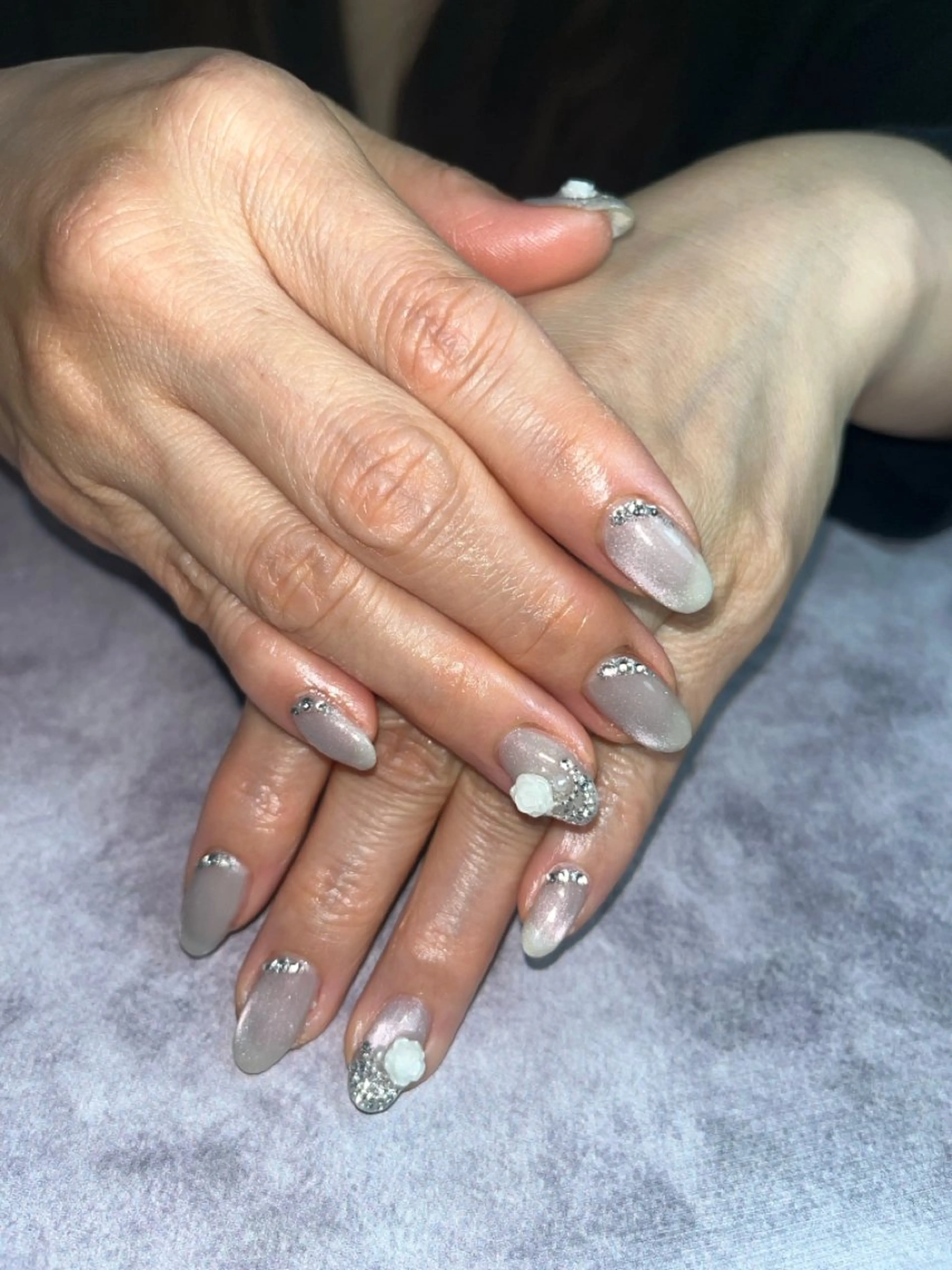 ネイル ハンドネイル rino  nail所属・坂 しおのネイルデザイン