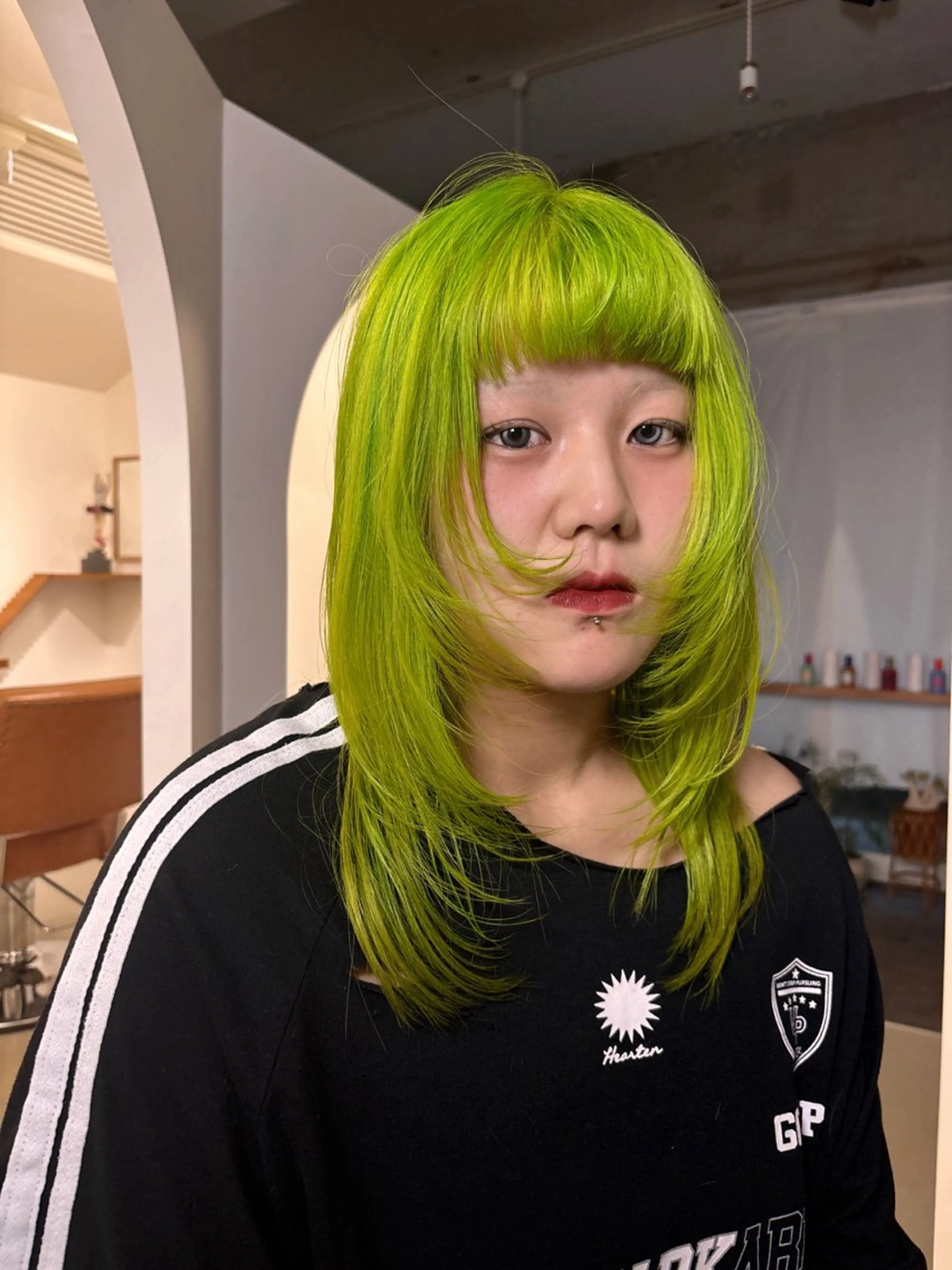 カラー mirai/レイヤー ボブ/ショートのヘアスタイル