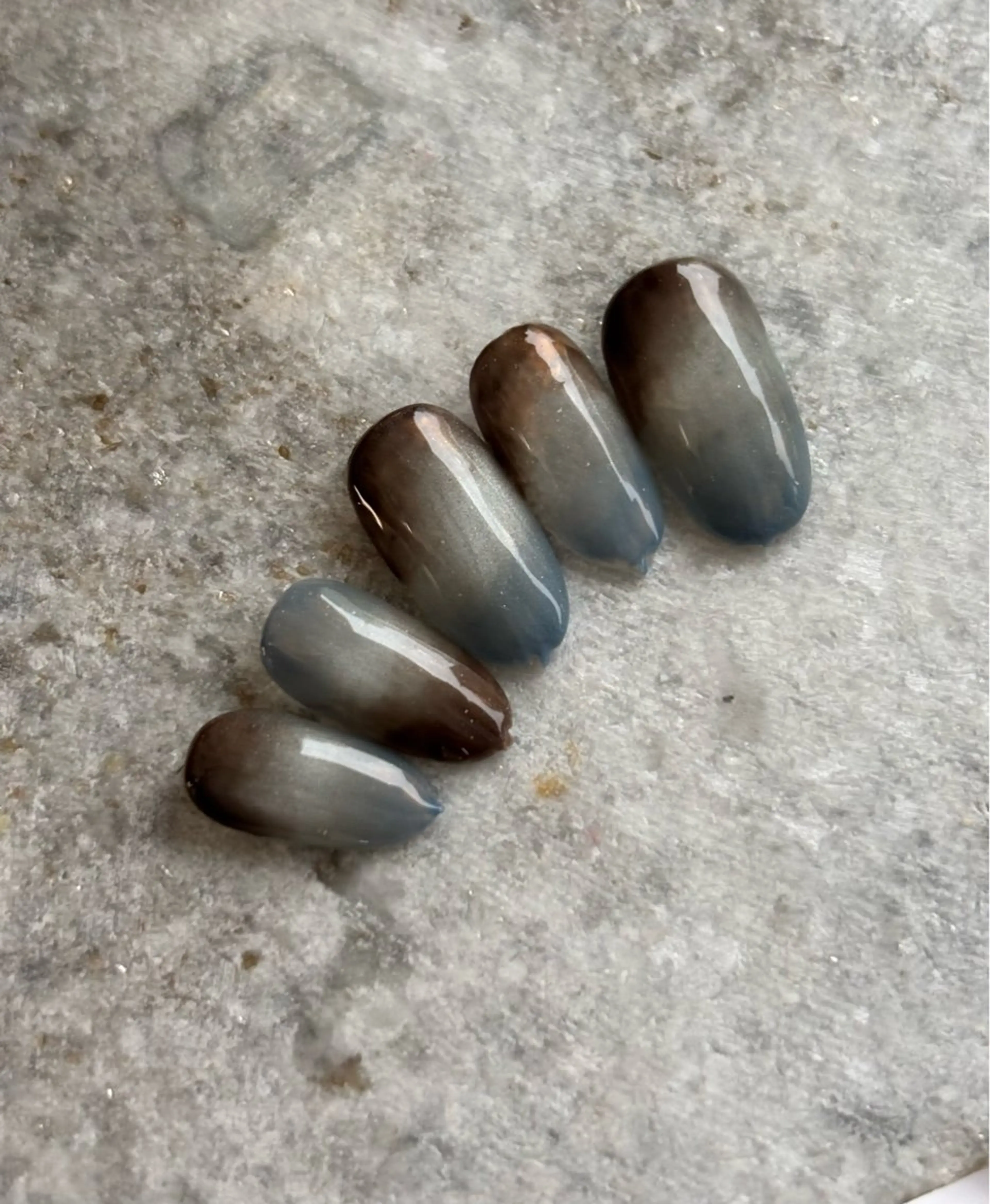 ニュアンスマグデザイン🤎口コミ投稿でオフ、ケア無料✨期間限定初回500円オフ💓の写真