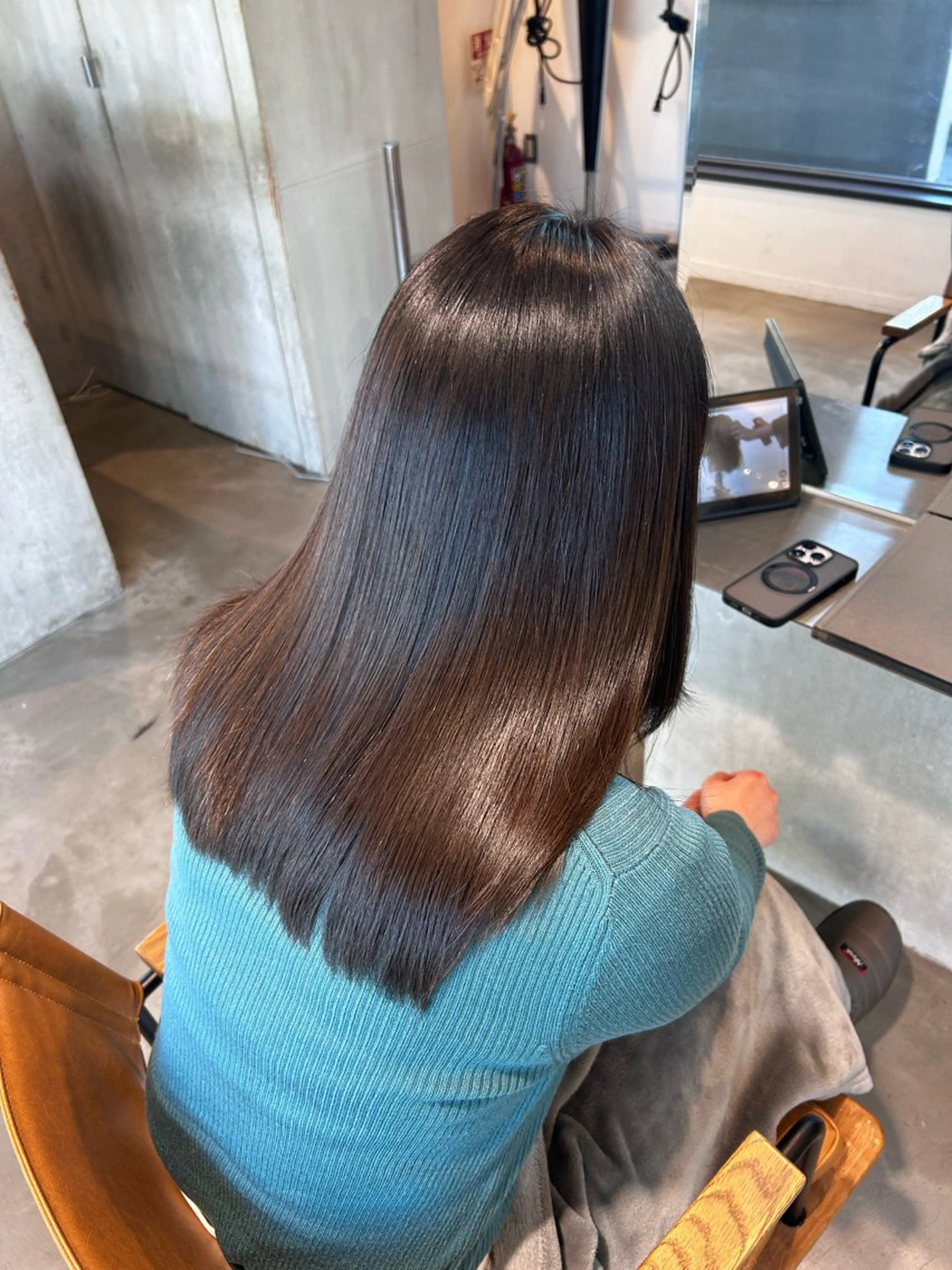 カラー tote. 成瀬晃のヘアスタイル