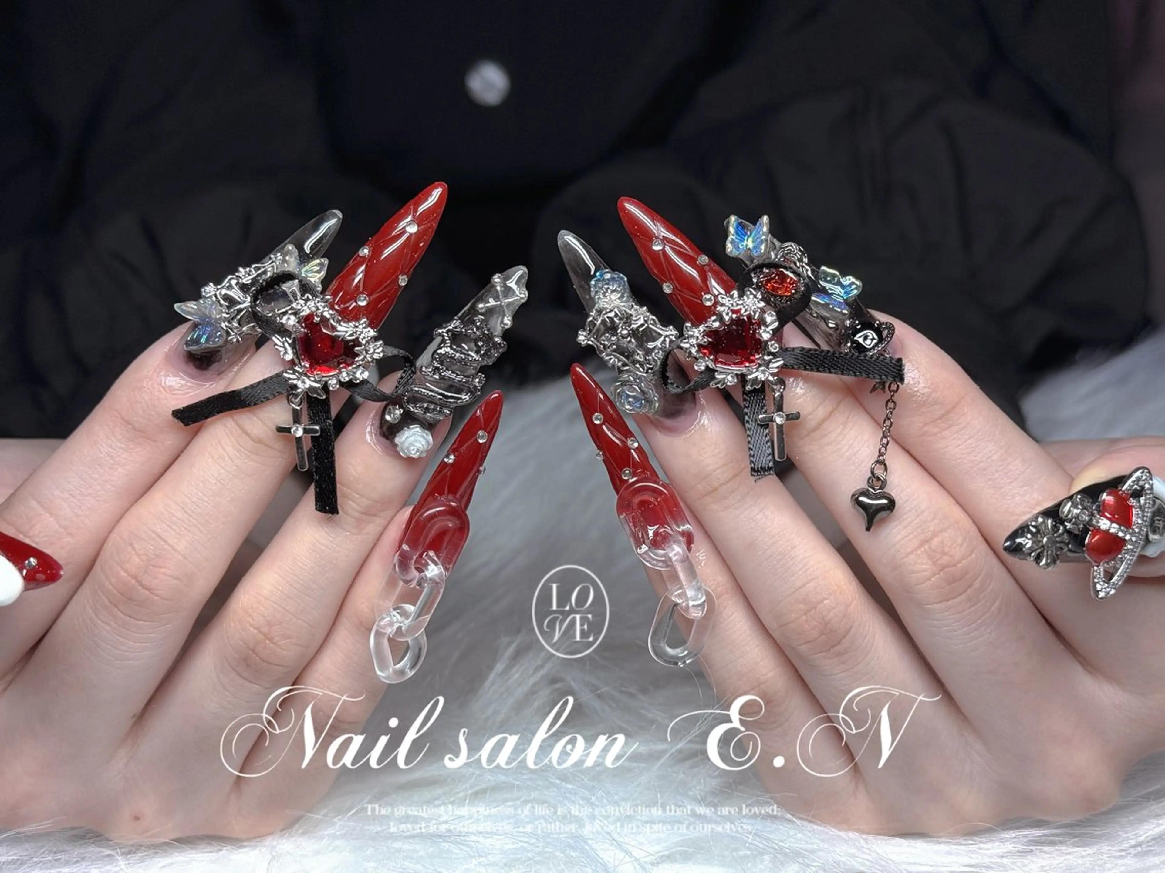 ネイル E.N🦋 長さ出し/持ち込みのネイルデザイン