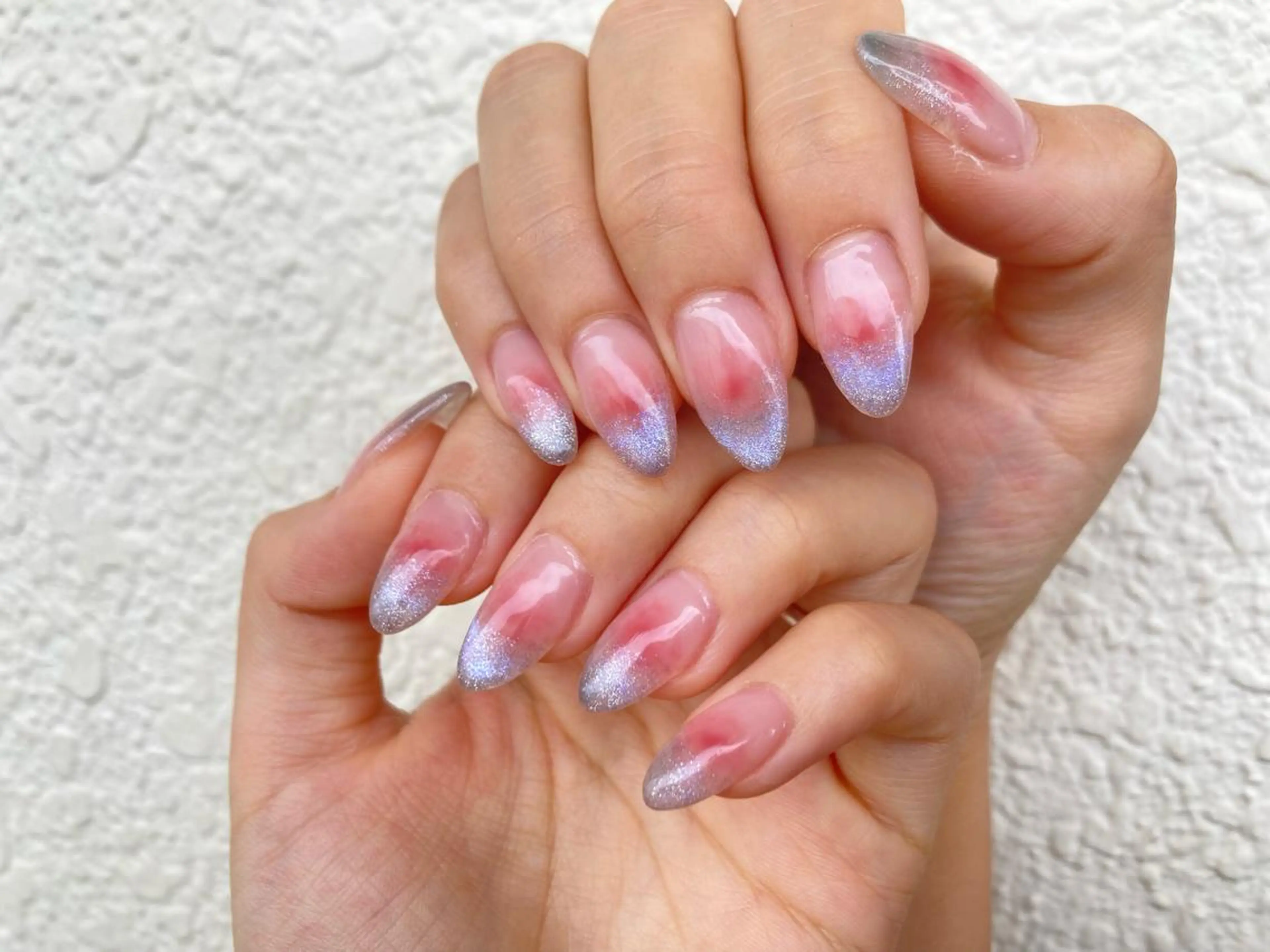 ミディアム ネイル ハンドネイル ✴︎ Delightのネイルデザイン