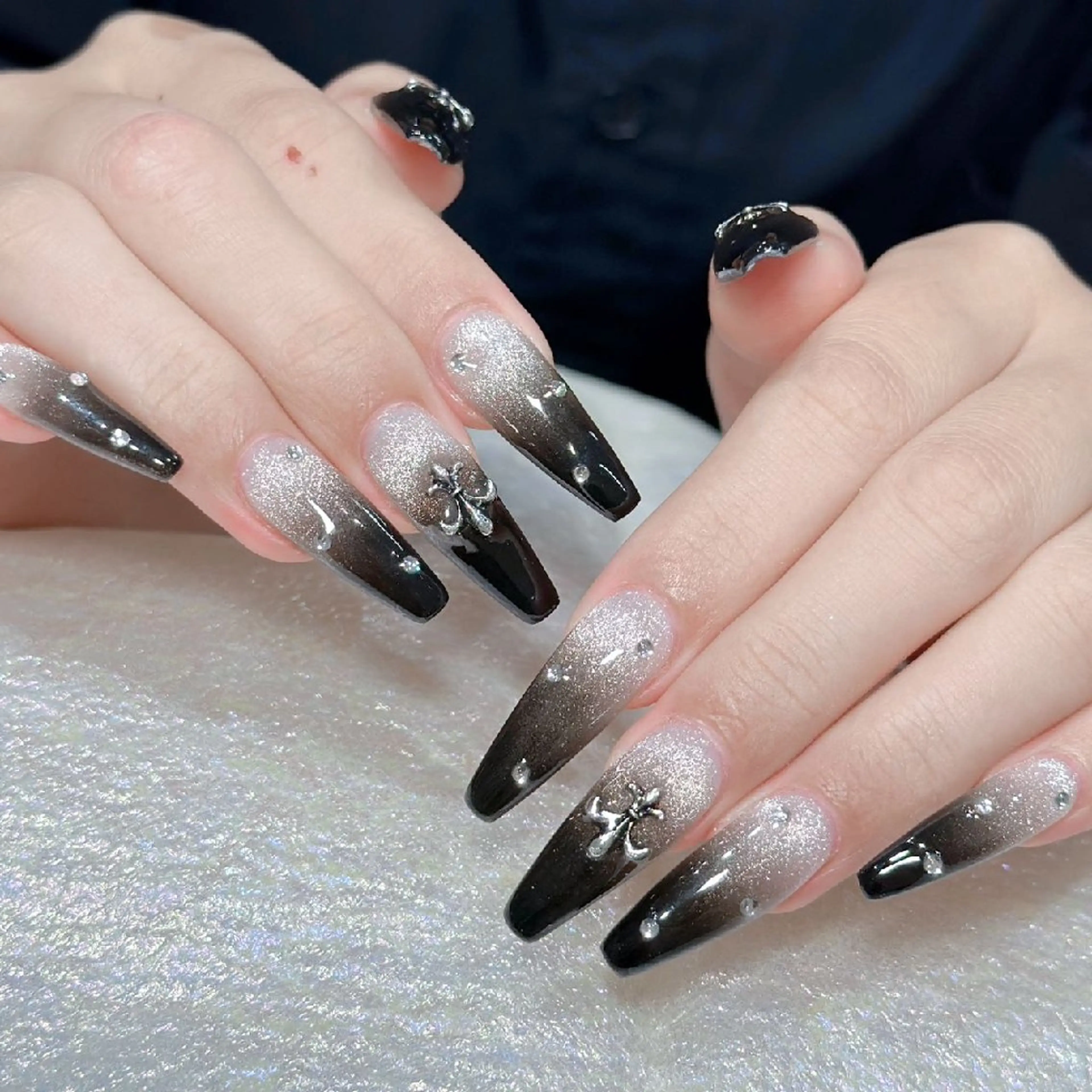 ネイル ハンドネイル Queens みなみのネイルデザイン