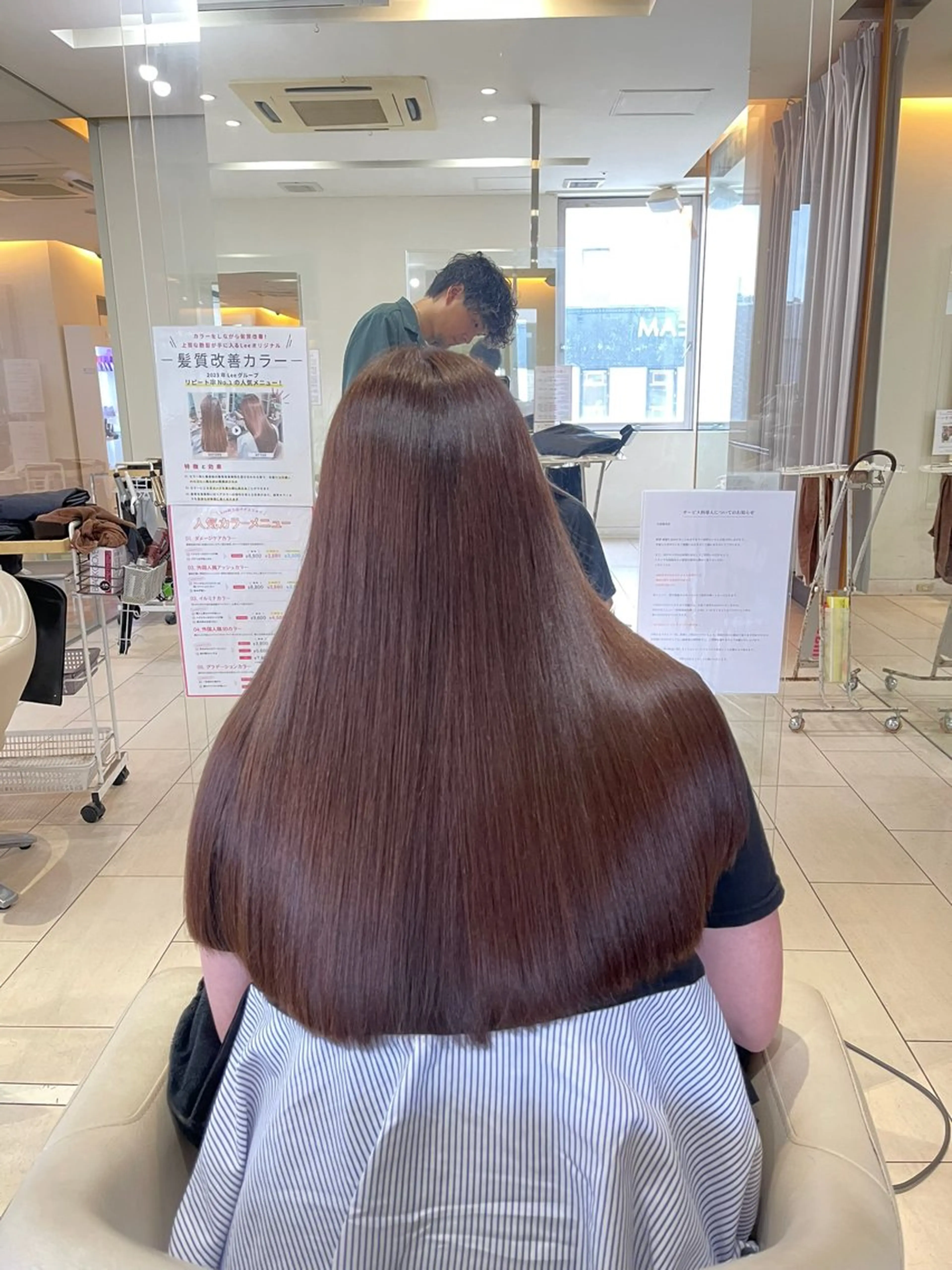 カット+縮毛矯正+補修トリートメントの写真