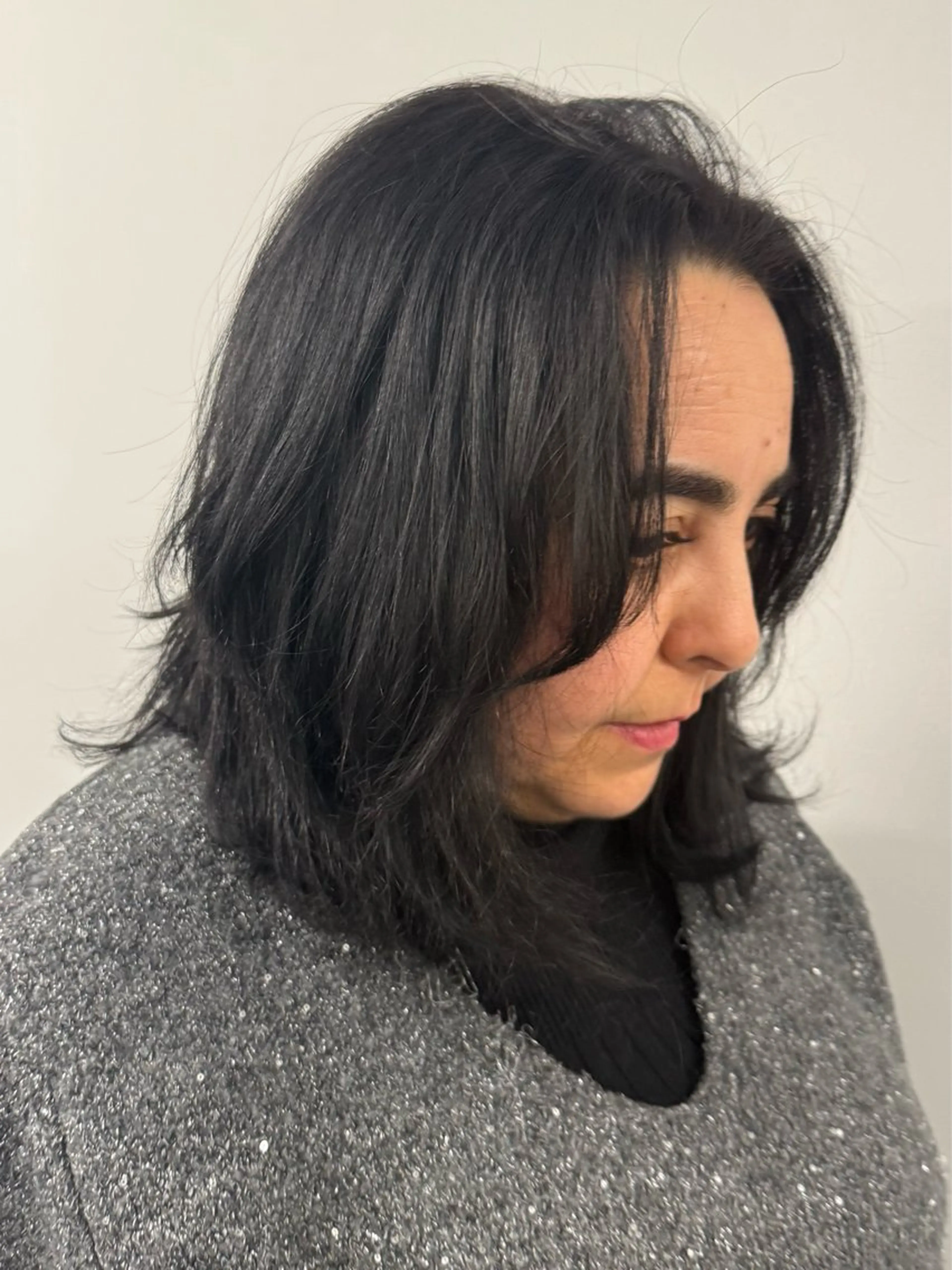 ミディアム 🍓mito/ デザインカラー🍓のヘアスタイル