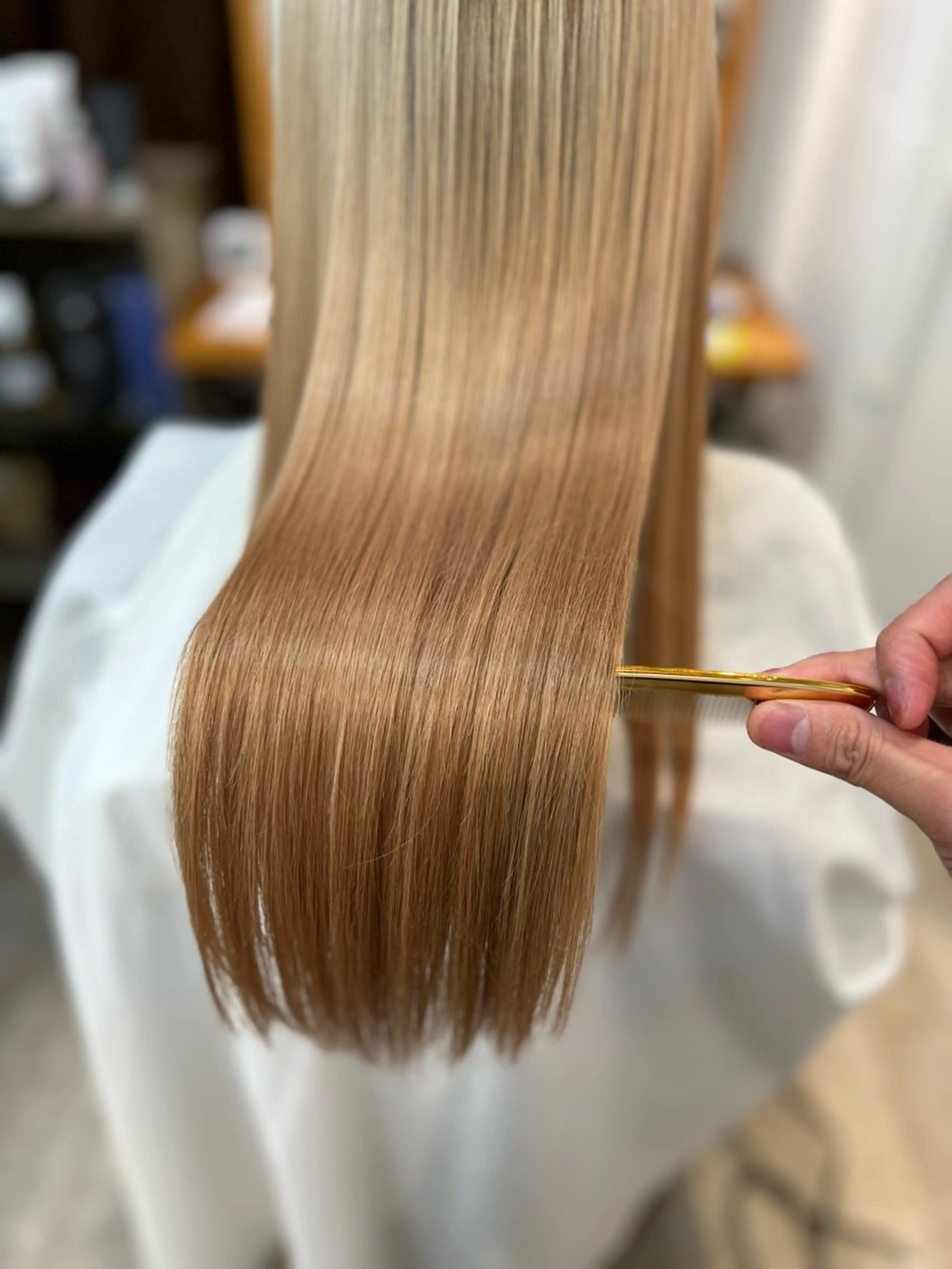 セミロング ヘアカラー トリートメント とにかく明るい 美容師だったりしてのヘアスタイル