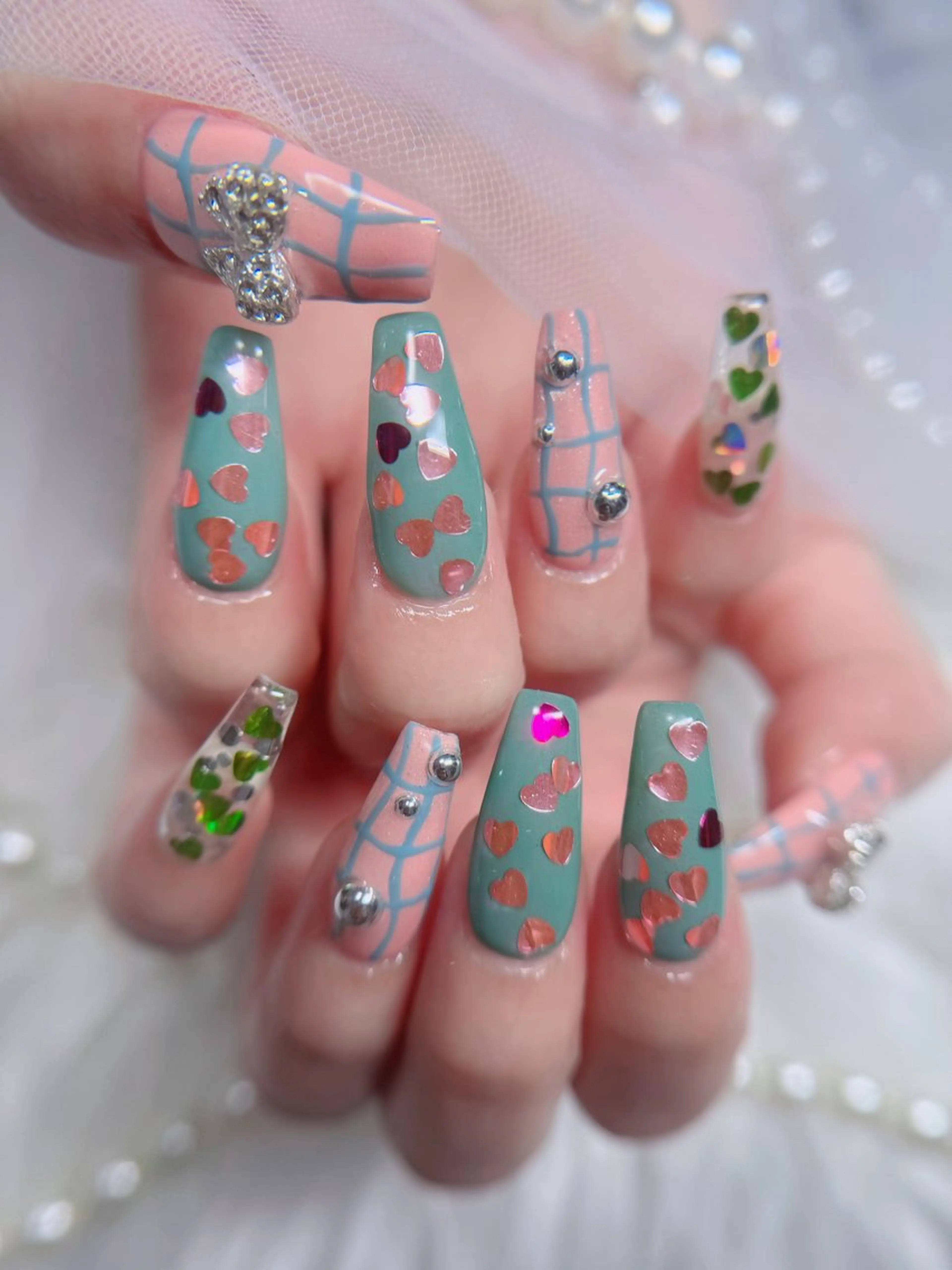 ネイル フレンチネイル ジェルネイル ハロウィン 韓国ネイル マグネットネイル ハンドネイル Hbaby nailのネイルデザイン