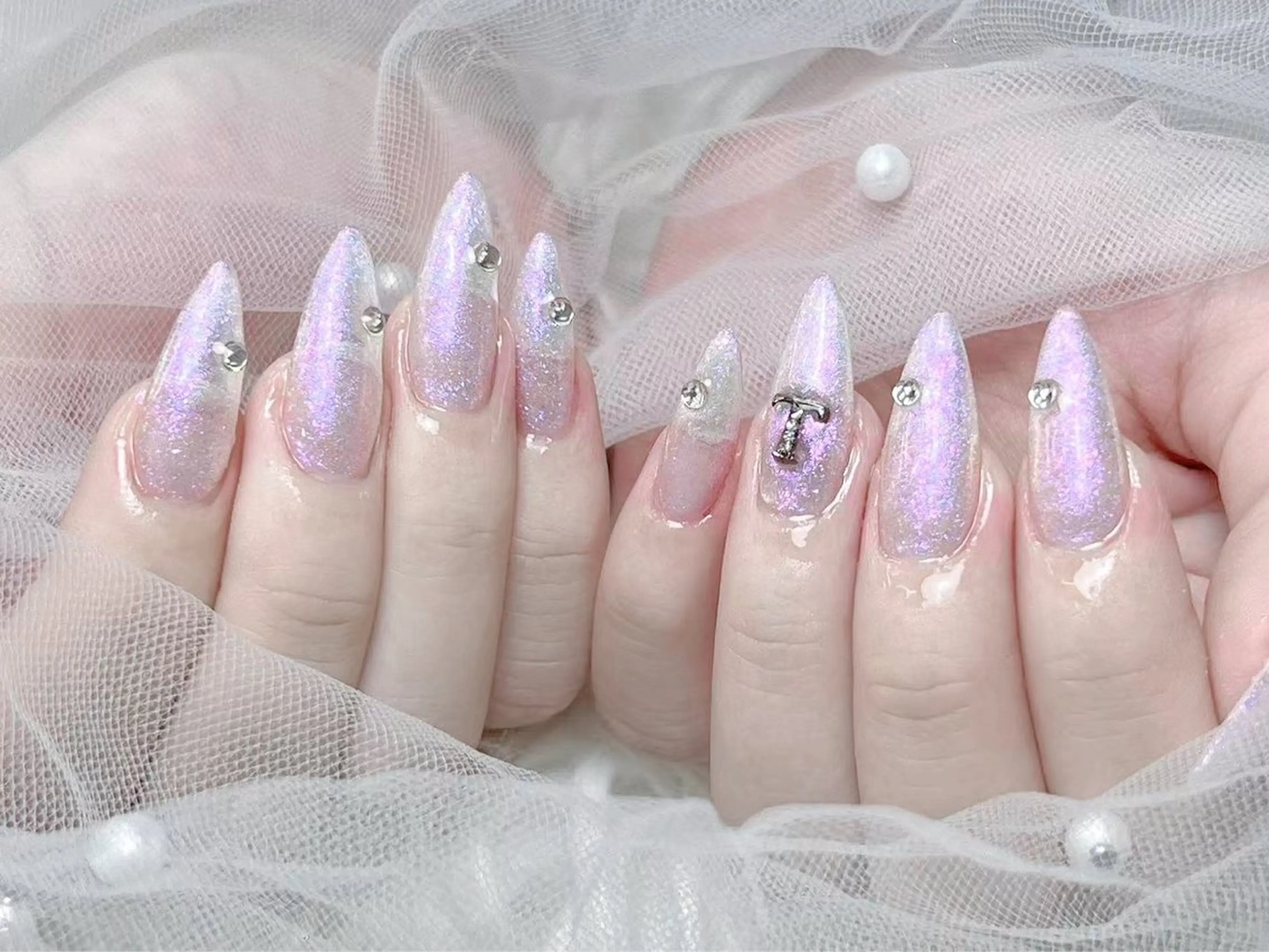 メンズ ネイル アートネイル フレンチネイル ジェルネイル キラキラネイル パラジェル Bloom スカルプ専門店のネイルデザイン