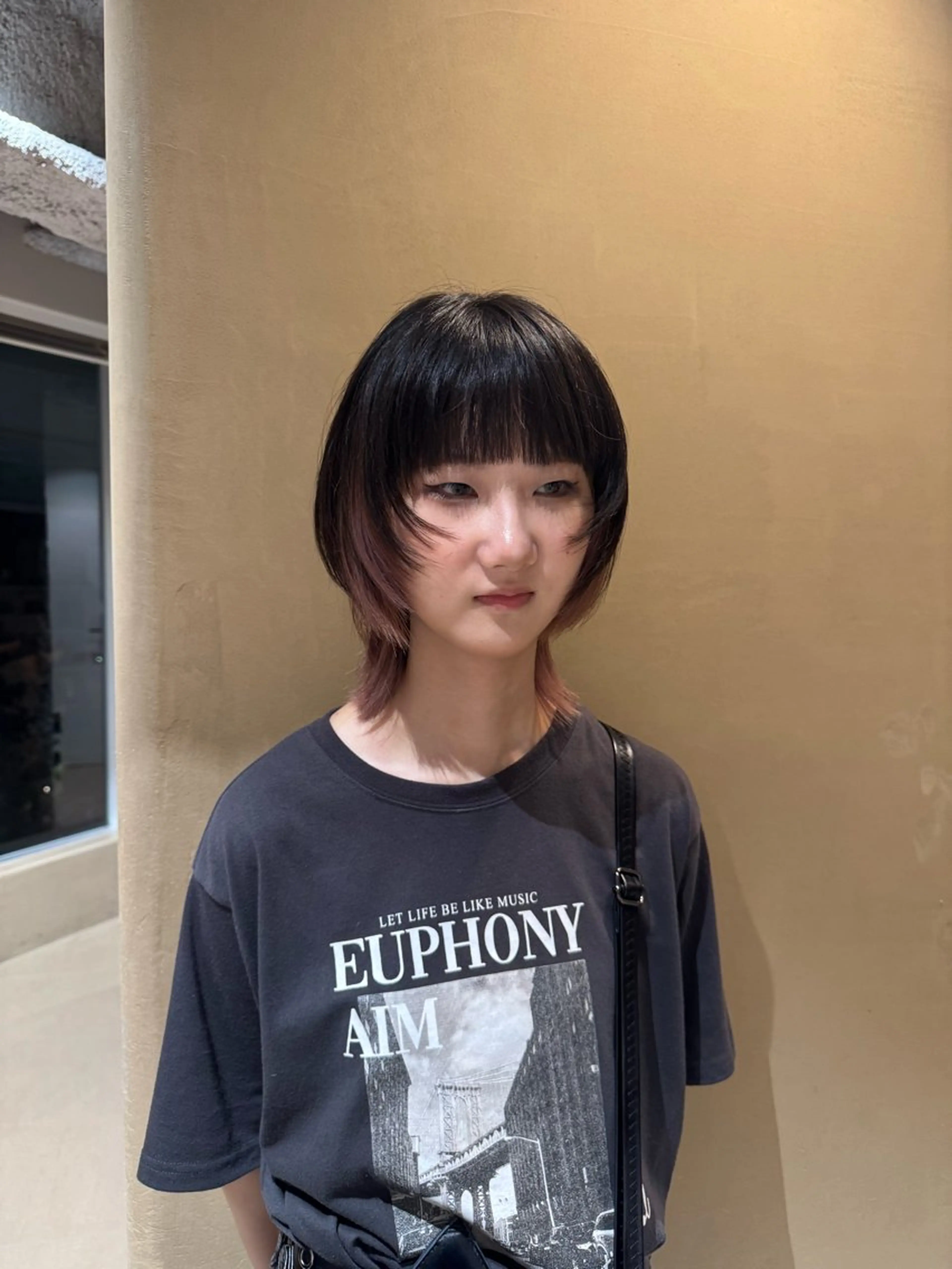 ミディアム ウルフカット 未 来カットモデル無料のヘアスタイル