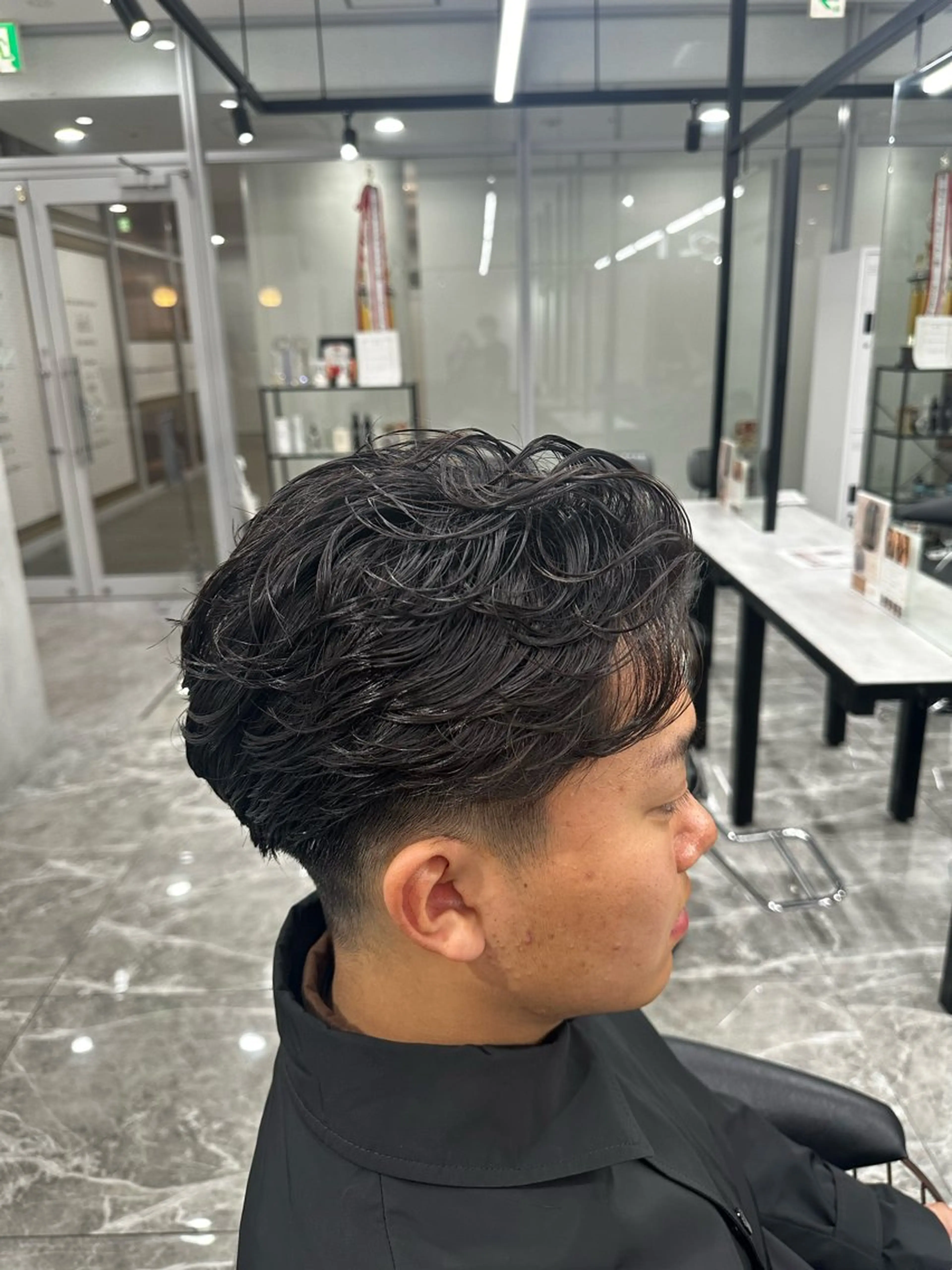 パーマ 🖤🤍石川 アイリ🤍🖤のヘアスタイル