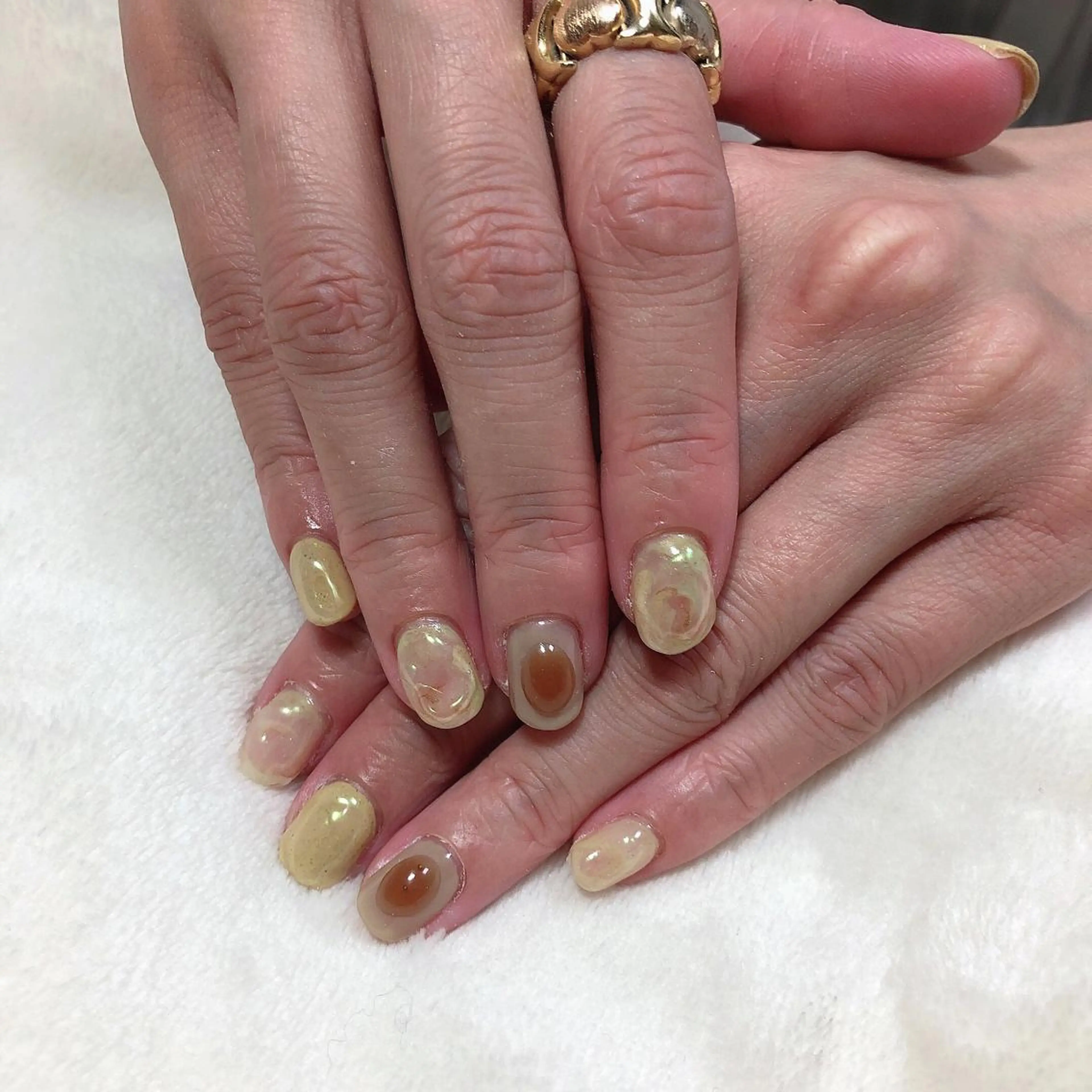 ネイル 持ち込み ニュアンスネイル ピスタチオネイル 春ネイル nails 🎀meのネイルデザイン