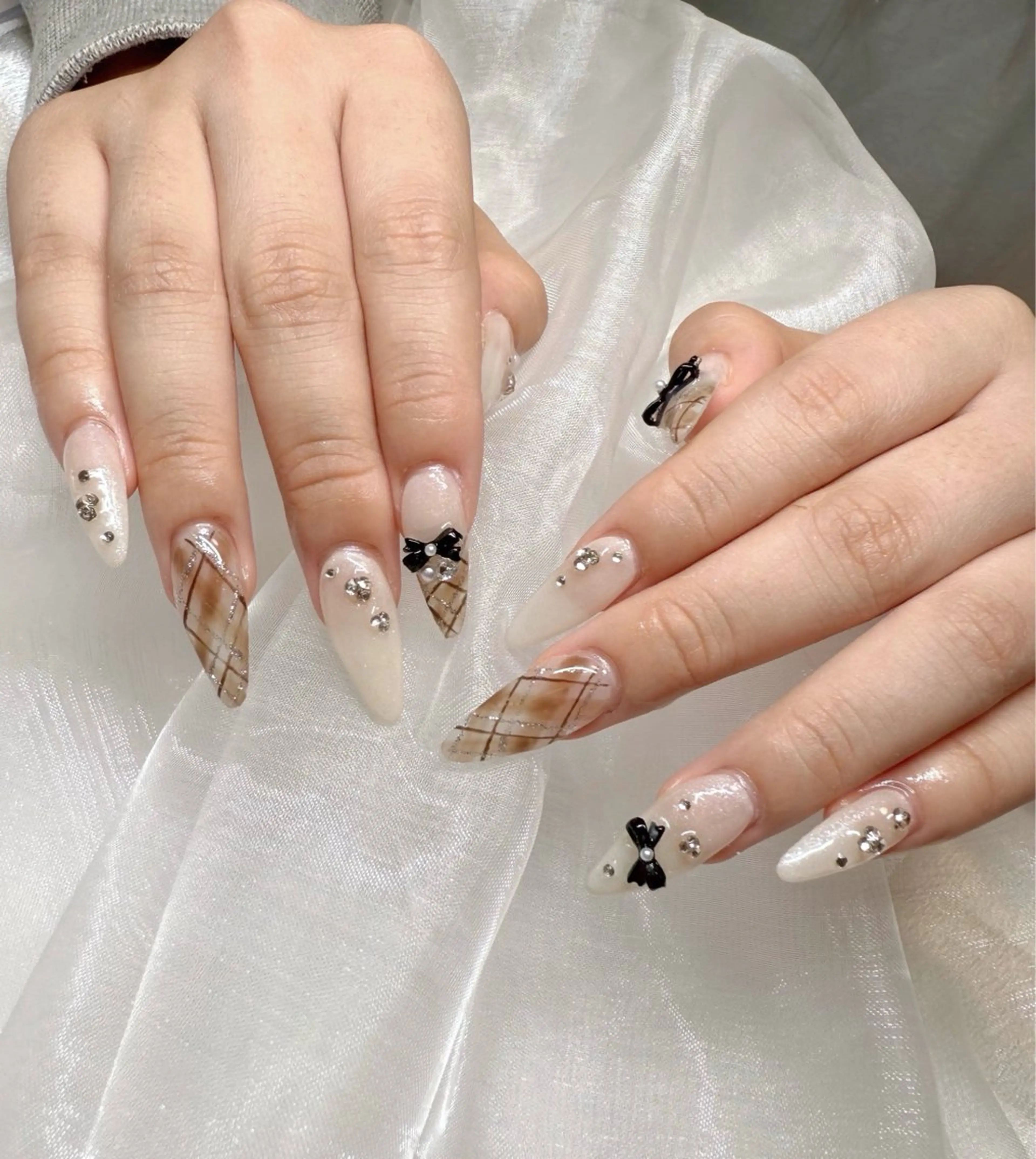 ネイル ハンドネイル CHARME 🤎〔RINA〕のネイルデザイン