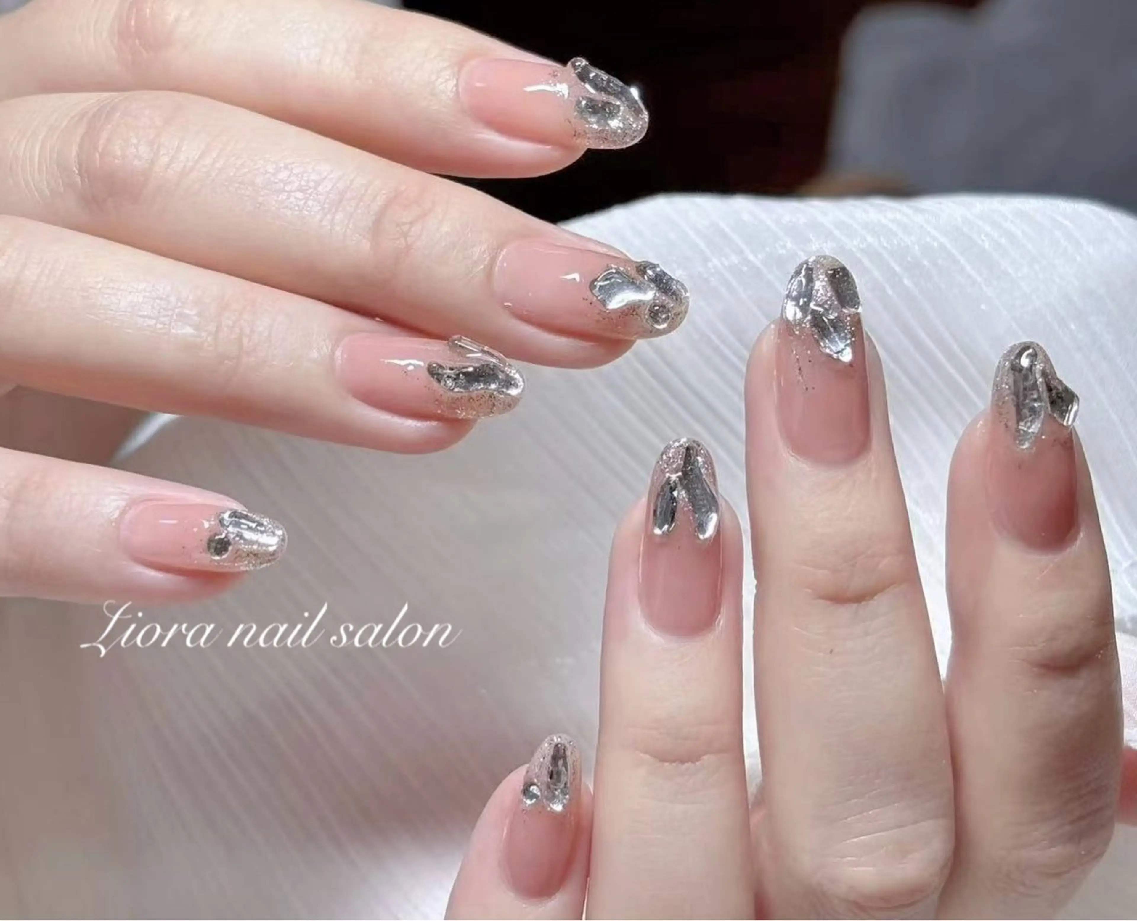 ネイル フレンチネイル ジェルネイル ガーリー グラデーション キラキラネイル ハンドネイル Liora nail 1のネイルデザイン