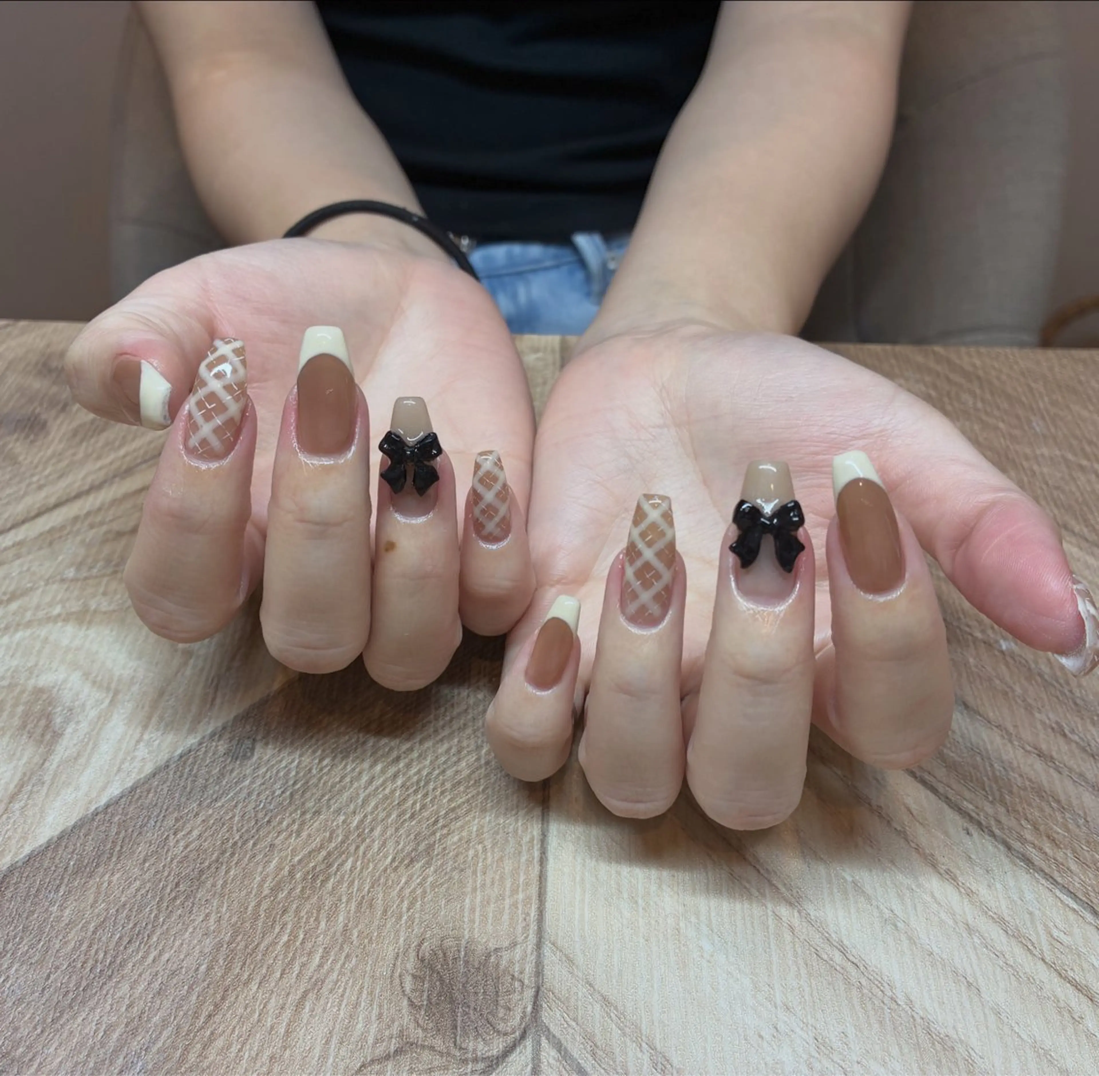 ネイル ハンドネイル ハンドケア nail salon Ｍのネイルデザイン